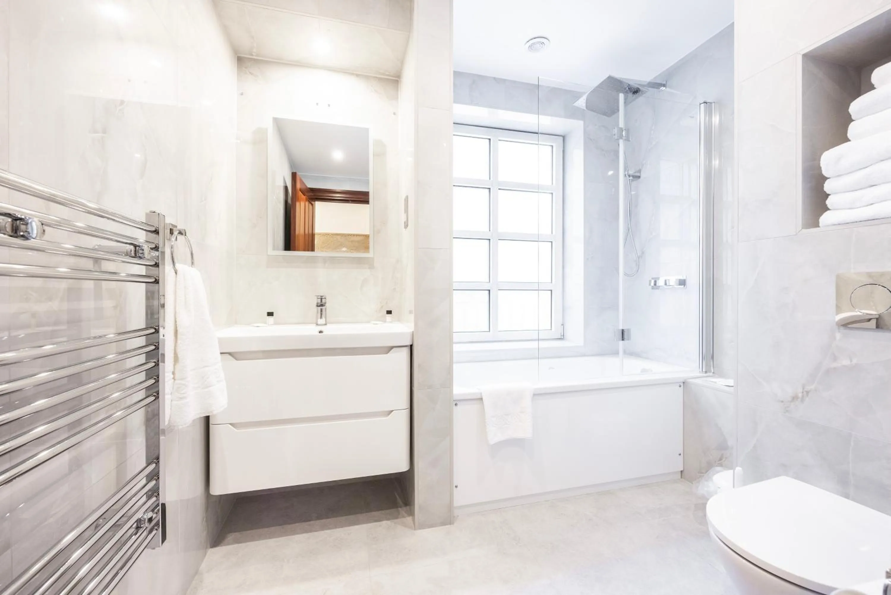 Bathroom in CARLTON COURT - MAYFAIR