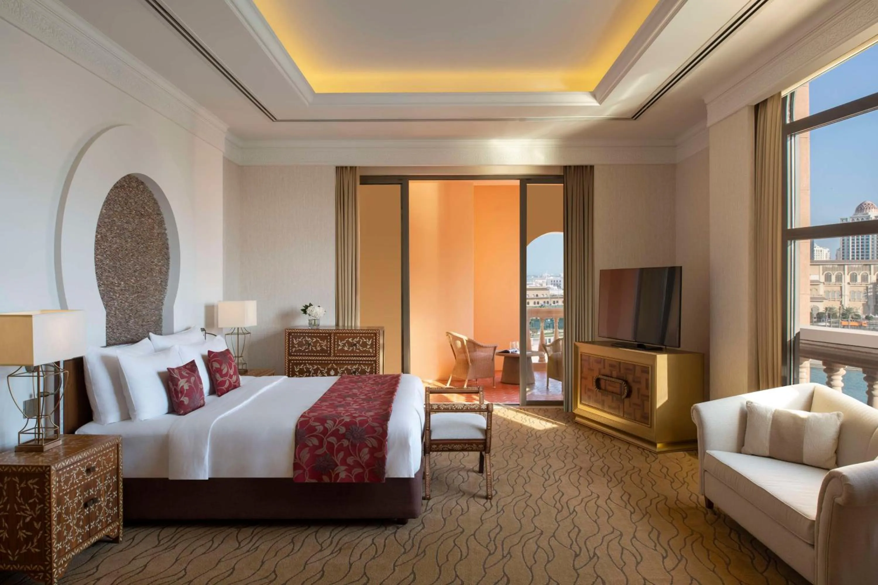 Photo of the whole room, Bed in Marsa Malaz Kempinski, The Pearl