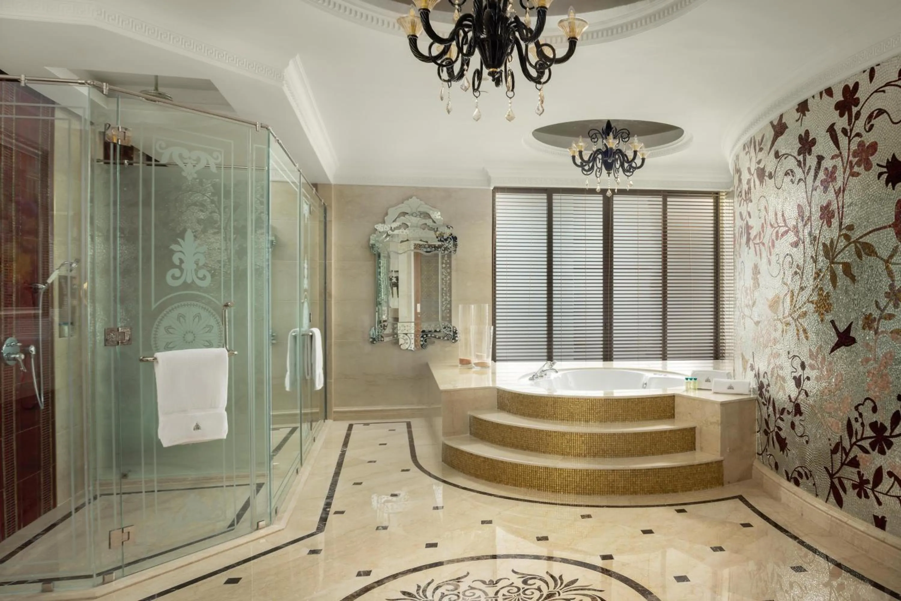 Bathroom in Marsa Malaz Kempinski, The Pearl