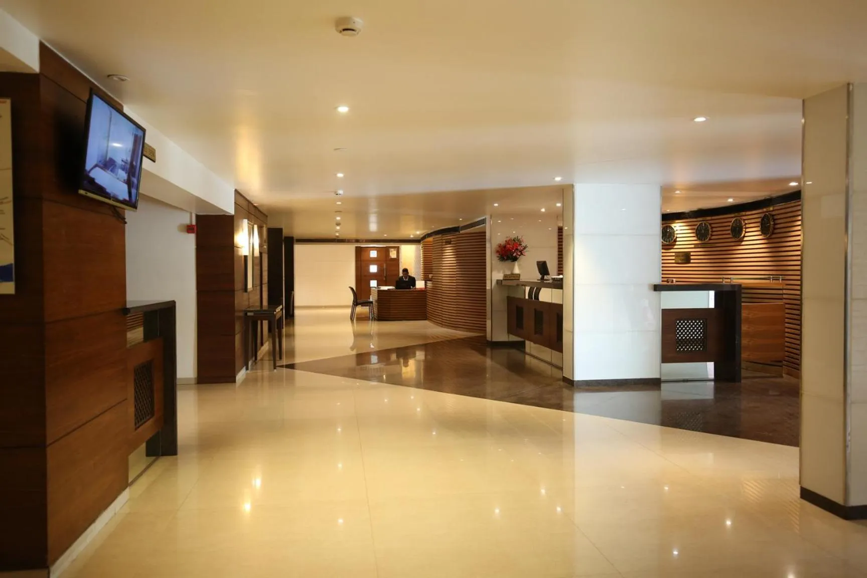 Lobby or reception in Moti Mahal