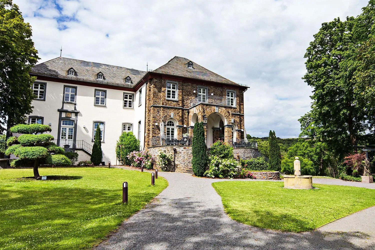 Property building in Schloss Hotel Burgbrohl