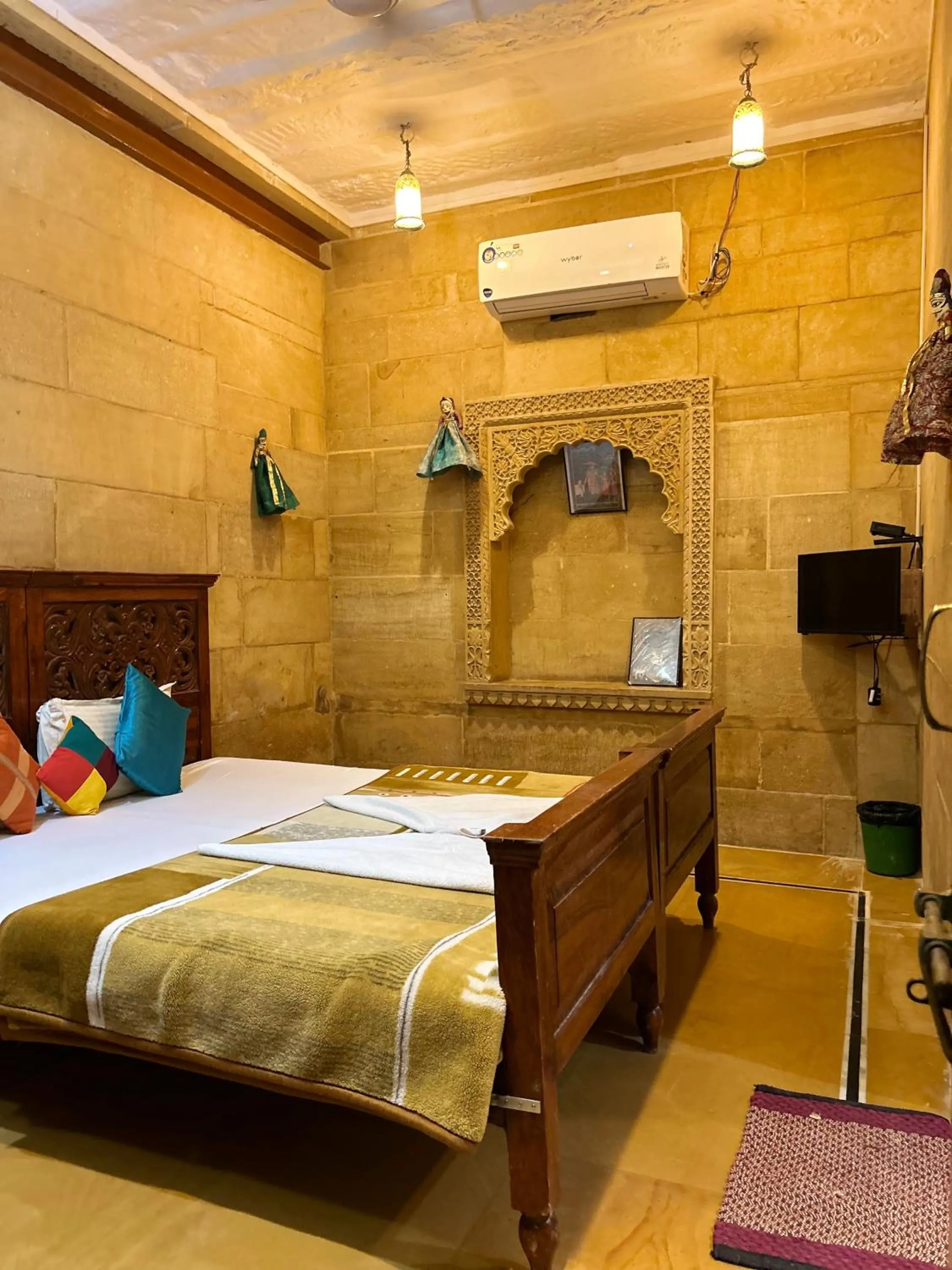 TV and multimedia, Bed in Hotel Pol Haveli Jaisalmer