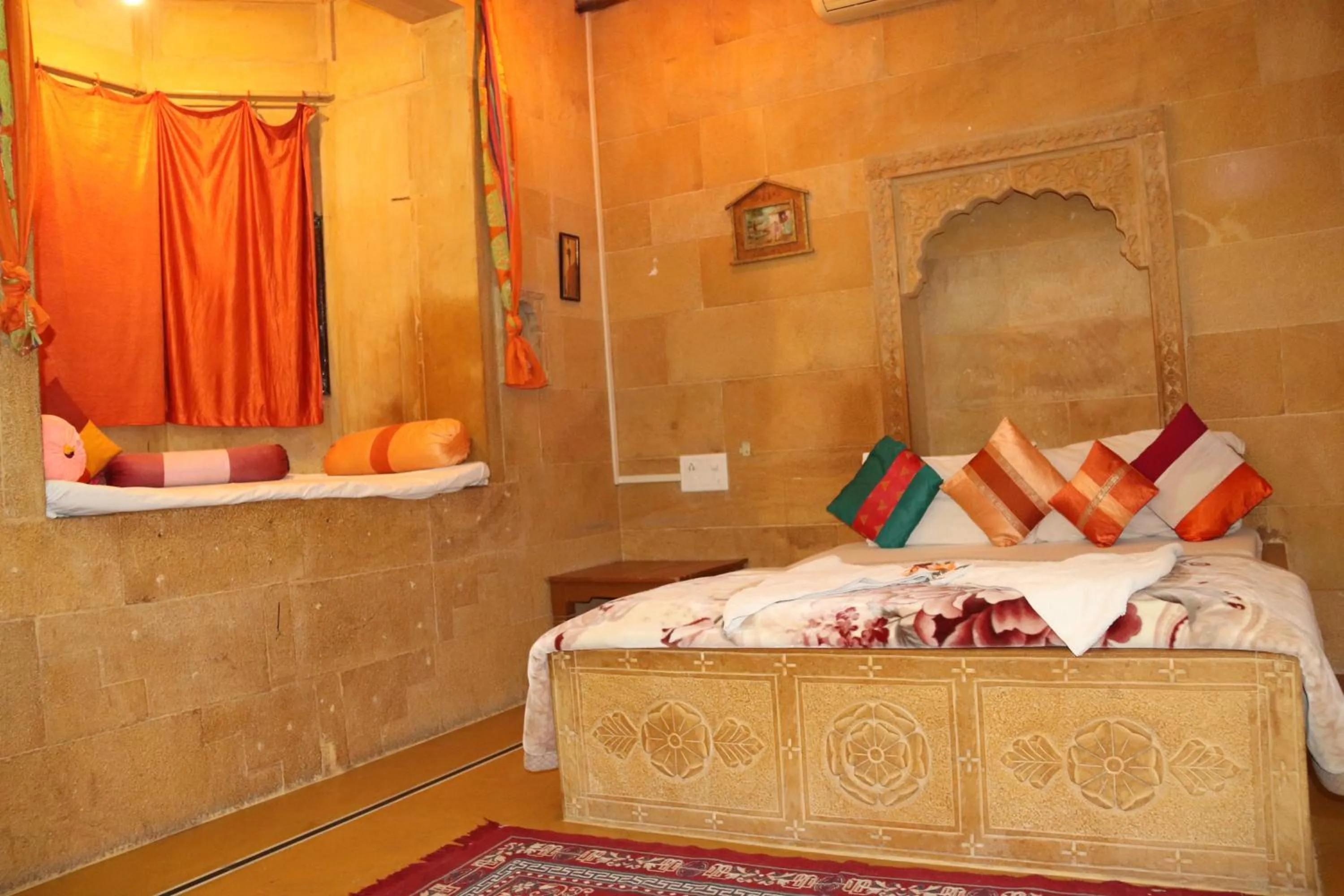 Photo of the whole room, Bed in Hotel Pol Haveli Jaisalmer
