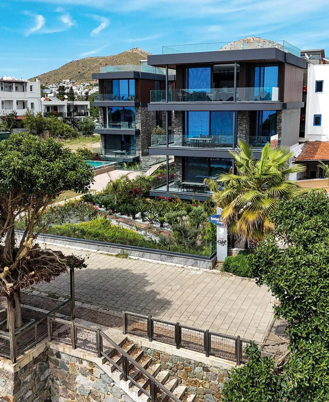 Property building in Bodrum Ada Apart Otel Turgutreis