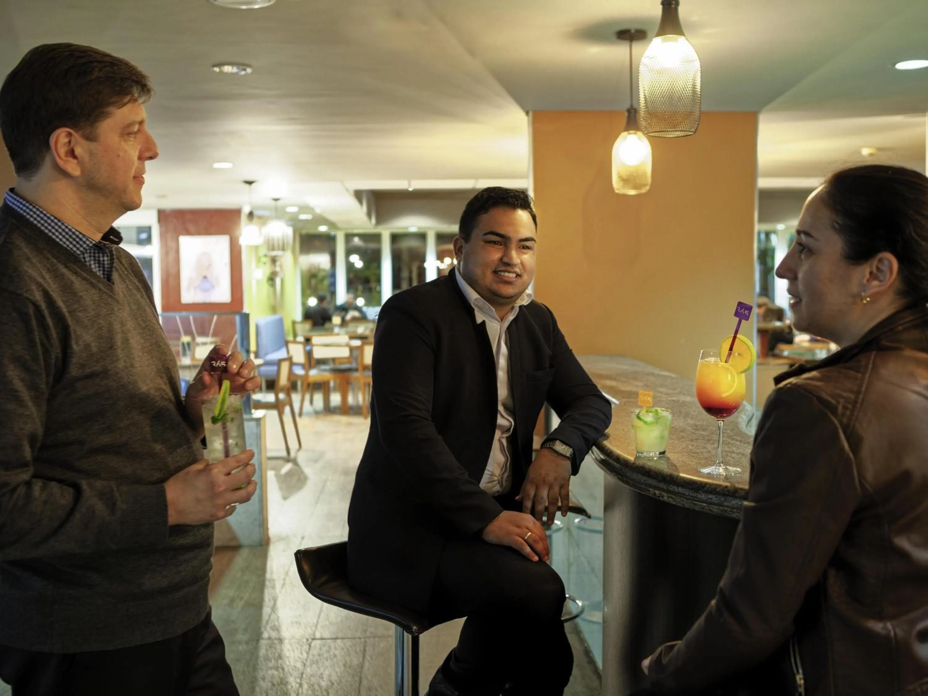 Lounge or bar in Novotel Sao Jose dos Campos