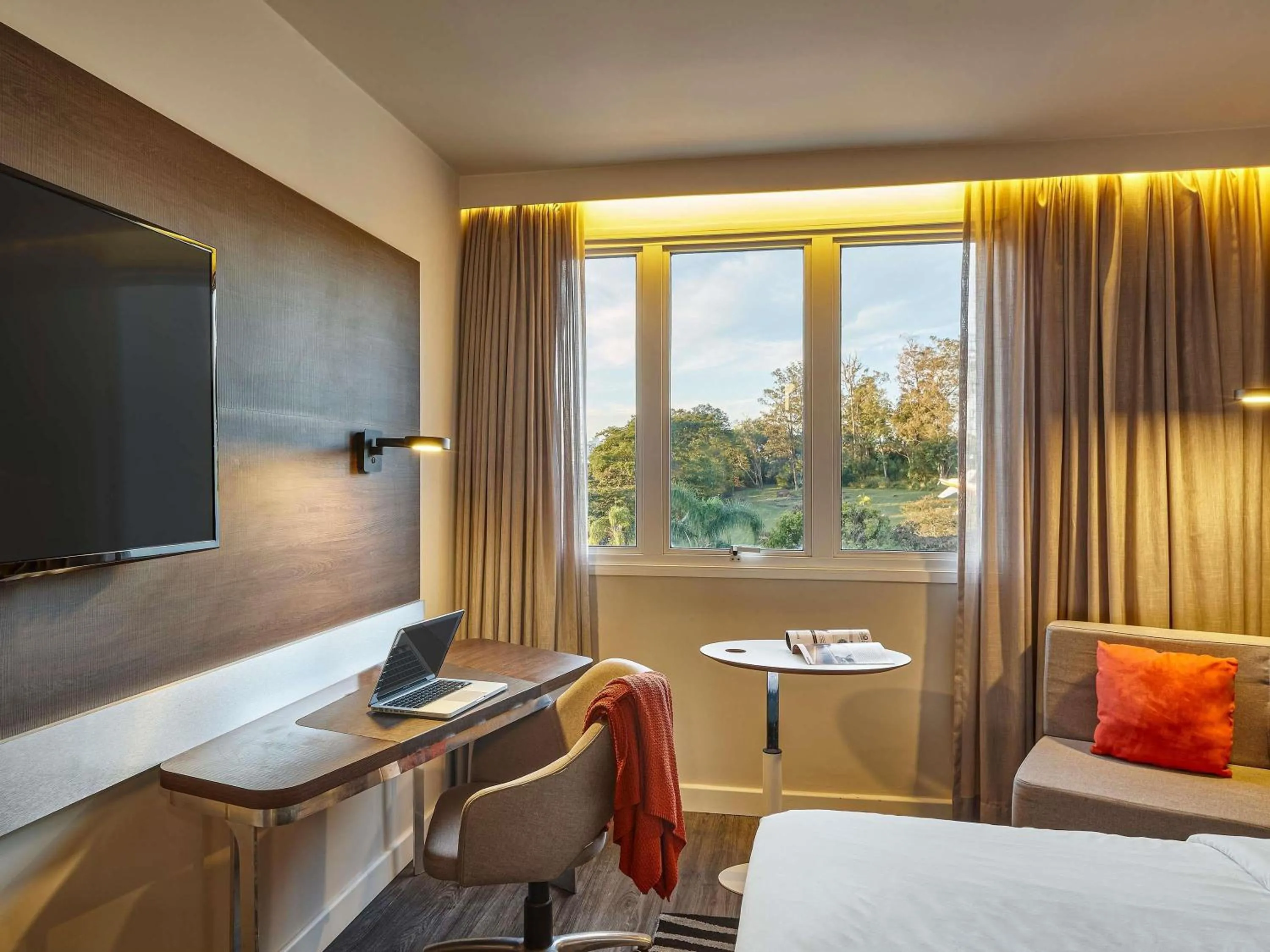 Bedroom, Bed in Novotel Sao Jose dos Campos