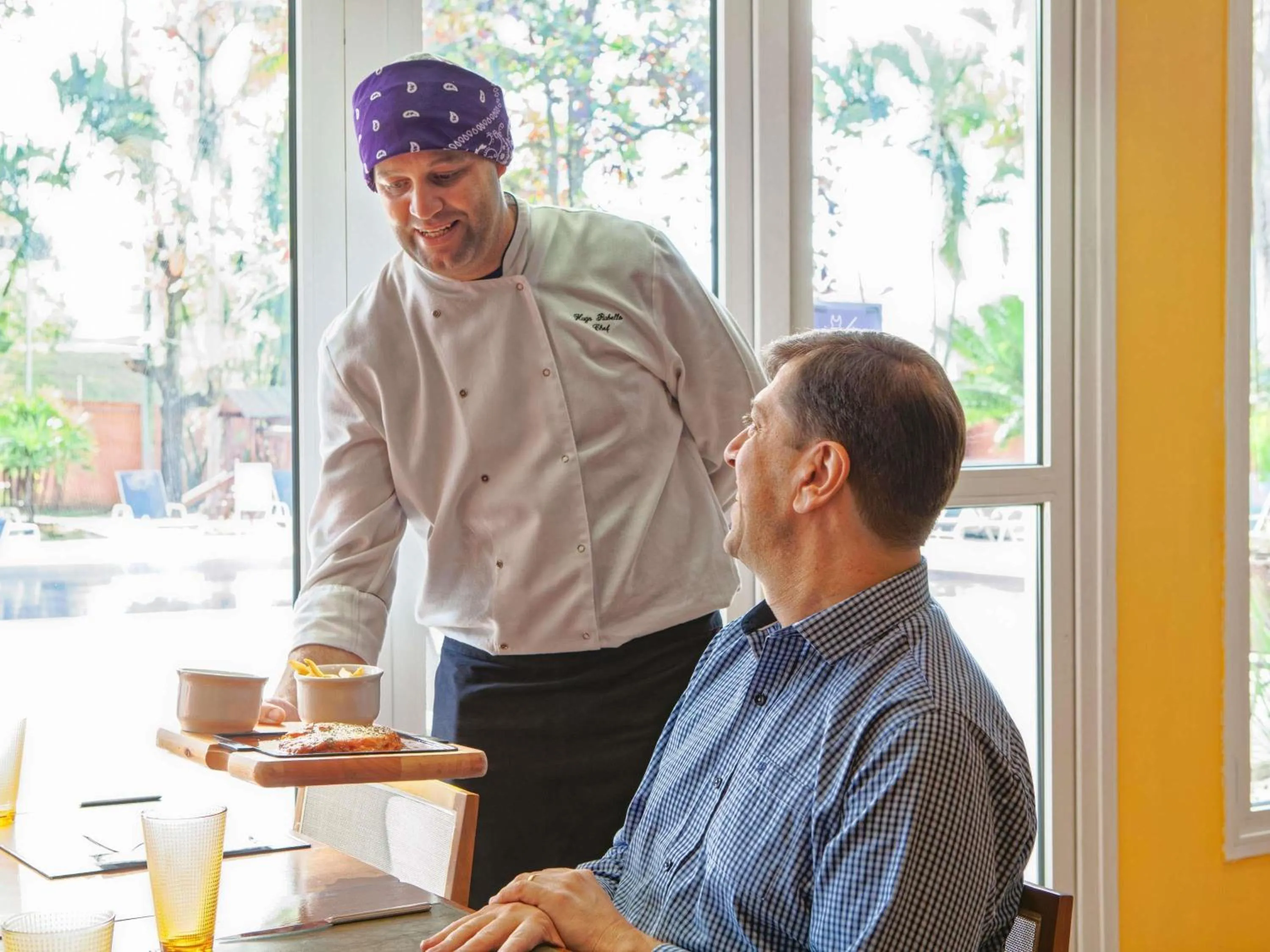 Restaurant/places to eat in Novotel Sao Jose dos Campos