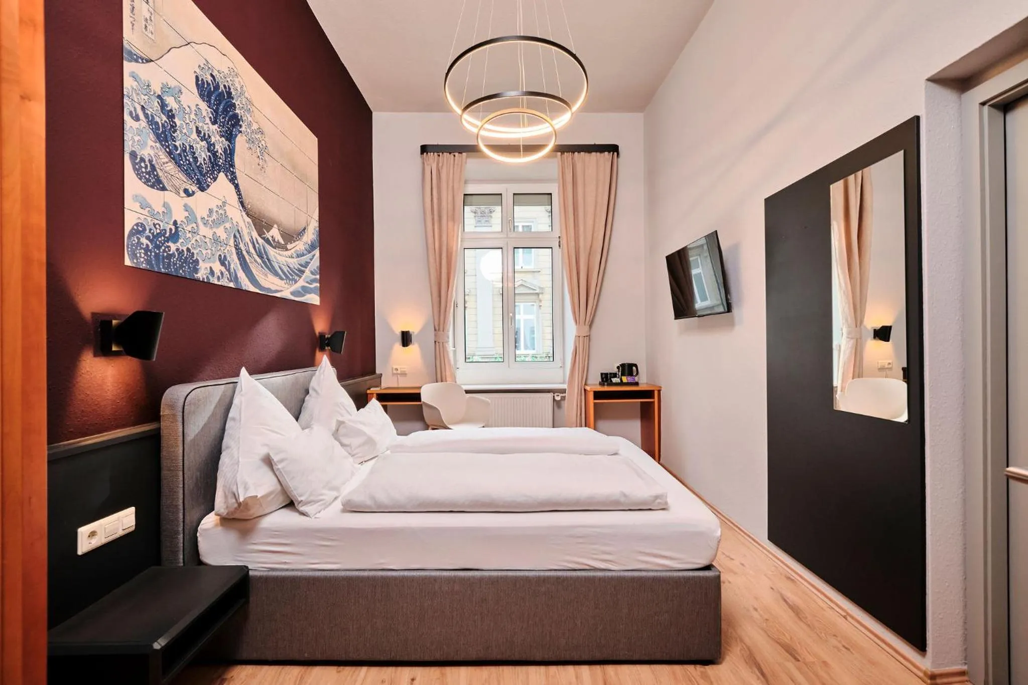 Photo of the whole room, Bed in Karl - das City Hotel Konstanz