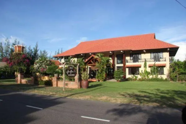Facade/entrance in Orchid Boutique Beach Resort