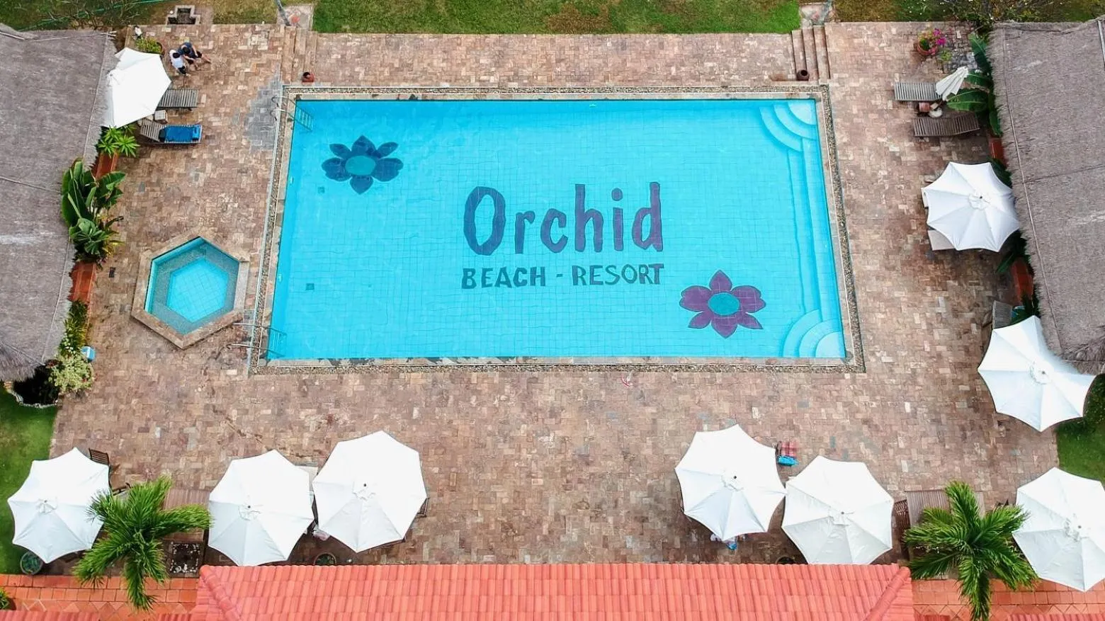 Swimming pool in Orchid Boutique Beach Resort