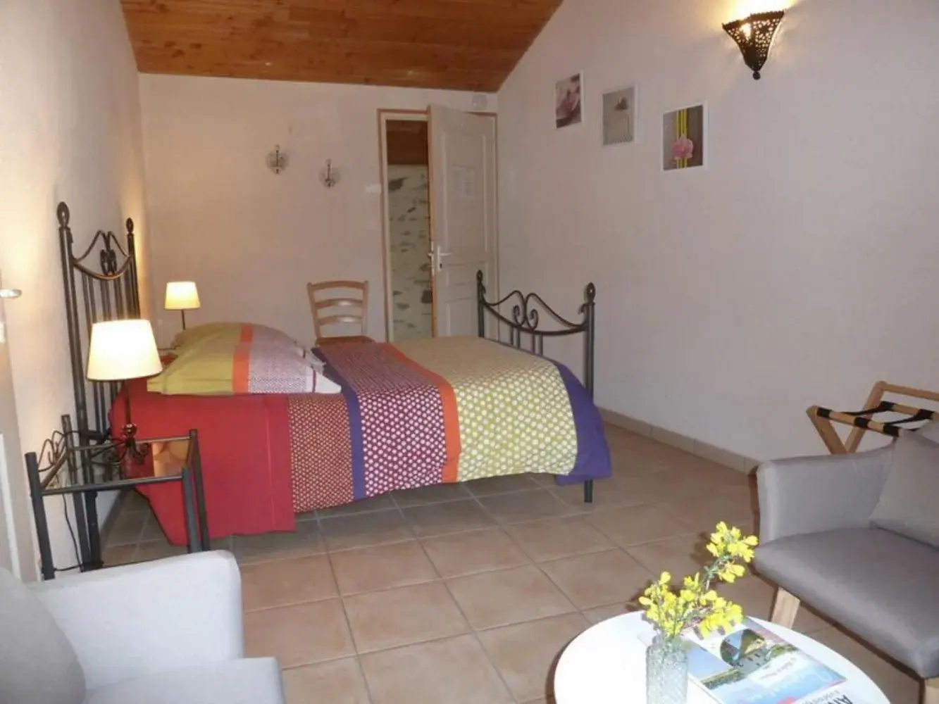 Double Room with Garden View - single occupancy in Le Moulin de Drapras Double Room with Garden View - single occupancy in Le Moulin de Drapras