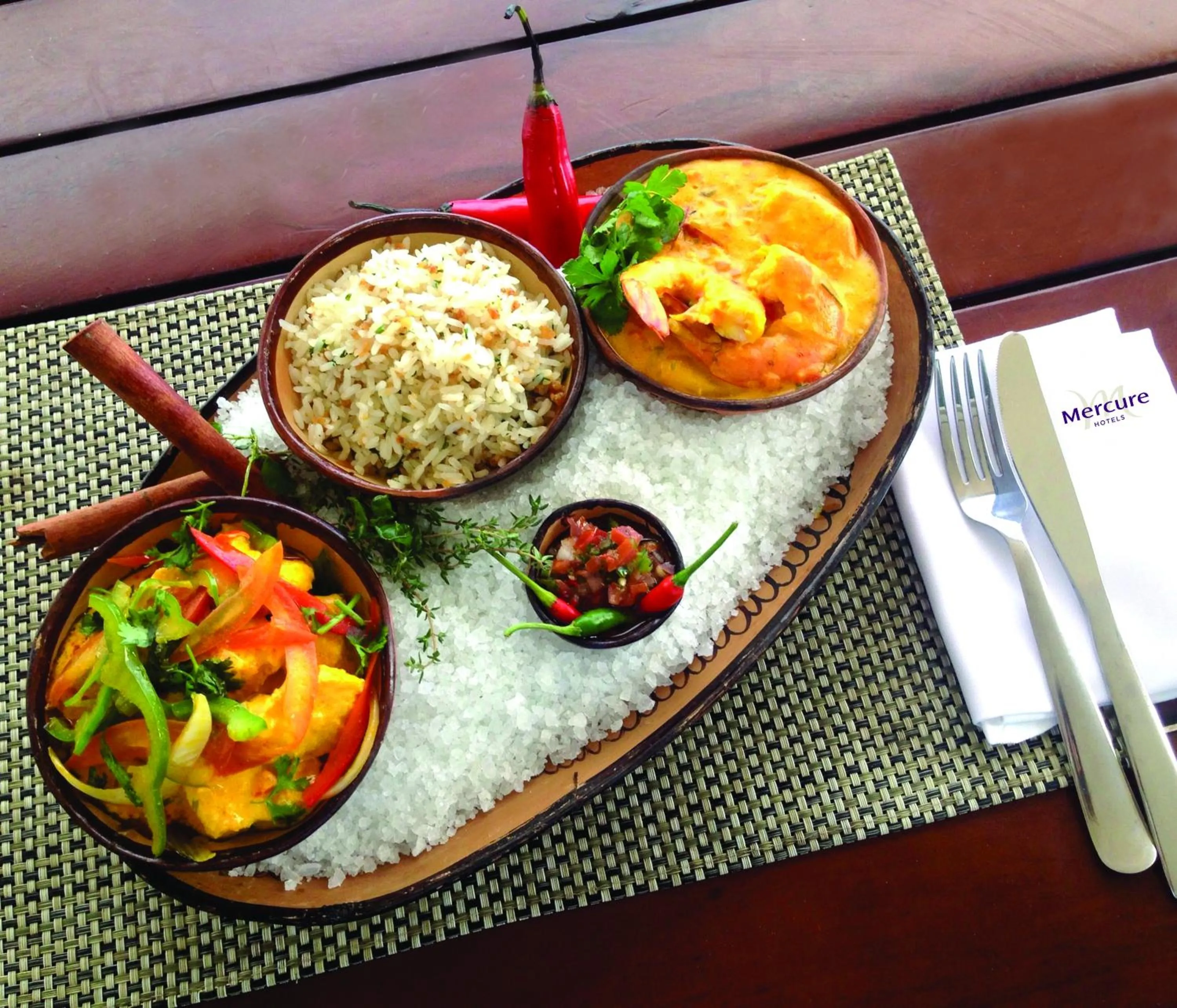 Restaurant/places to eat in Mercure Salvador Rio Vermelho