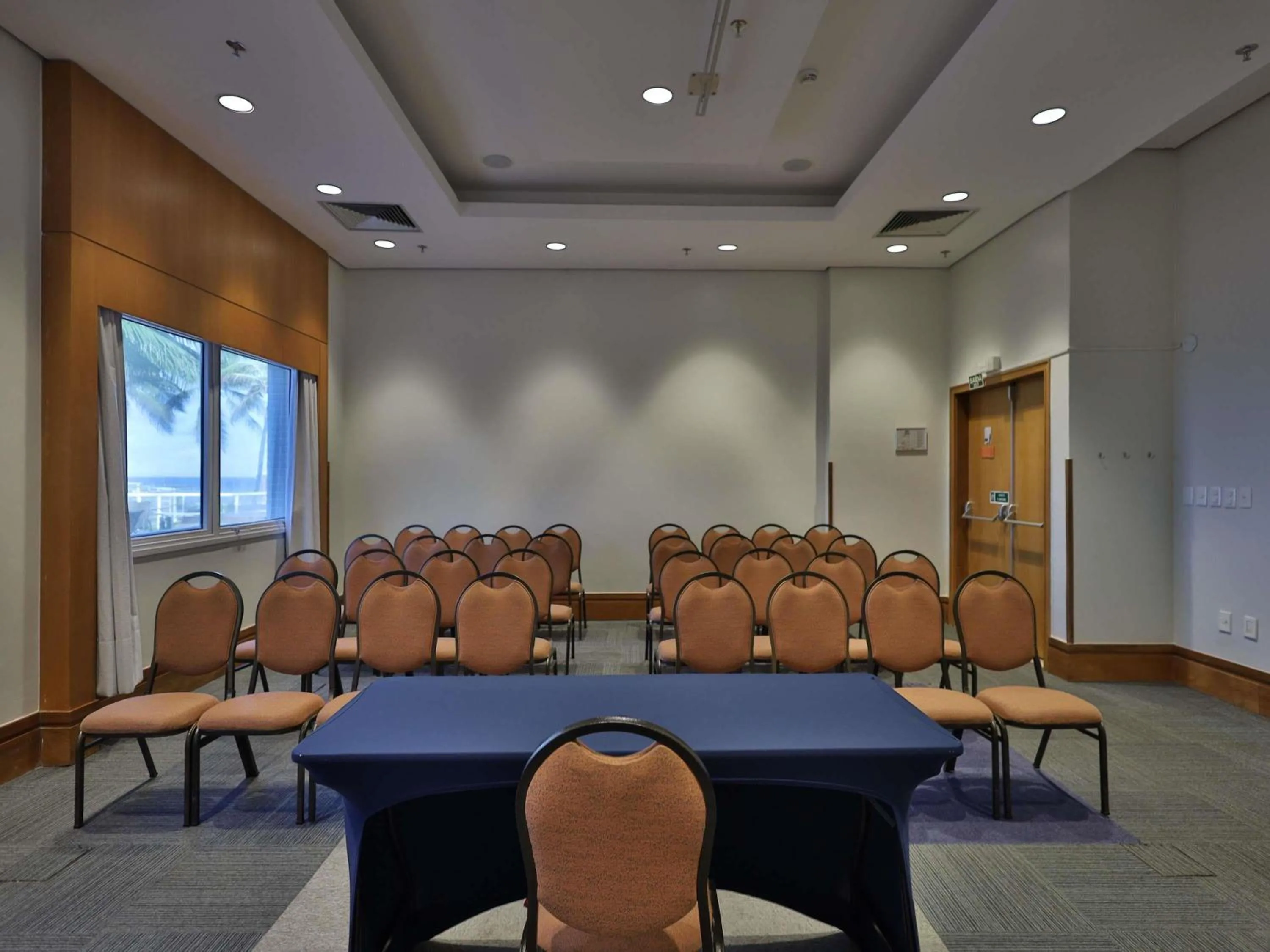 Meeting/conference room in Mercure Salvador Rio Vermelho
