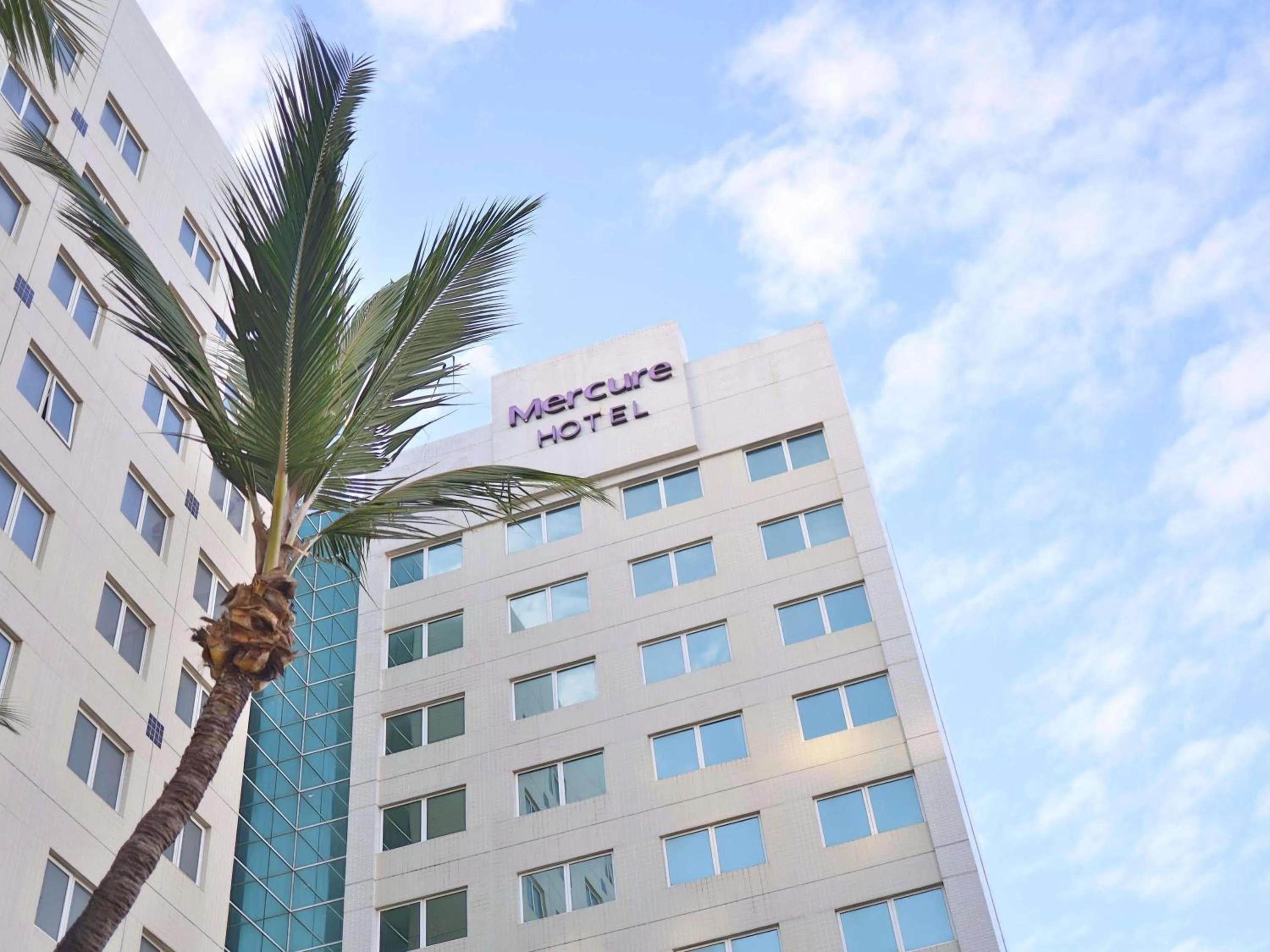 Property building in Mercure Salvador Rio Vermelho