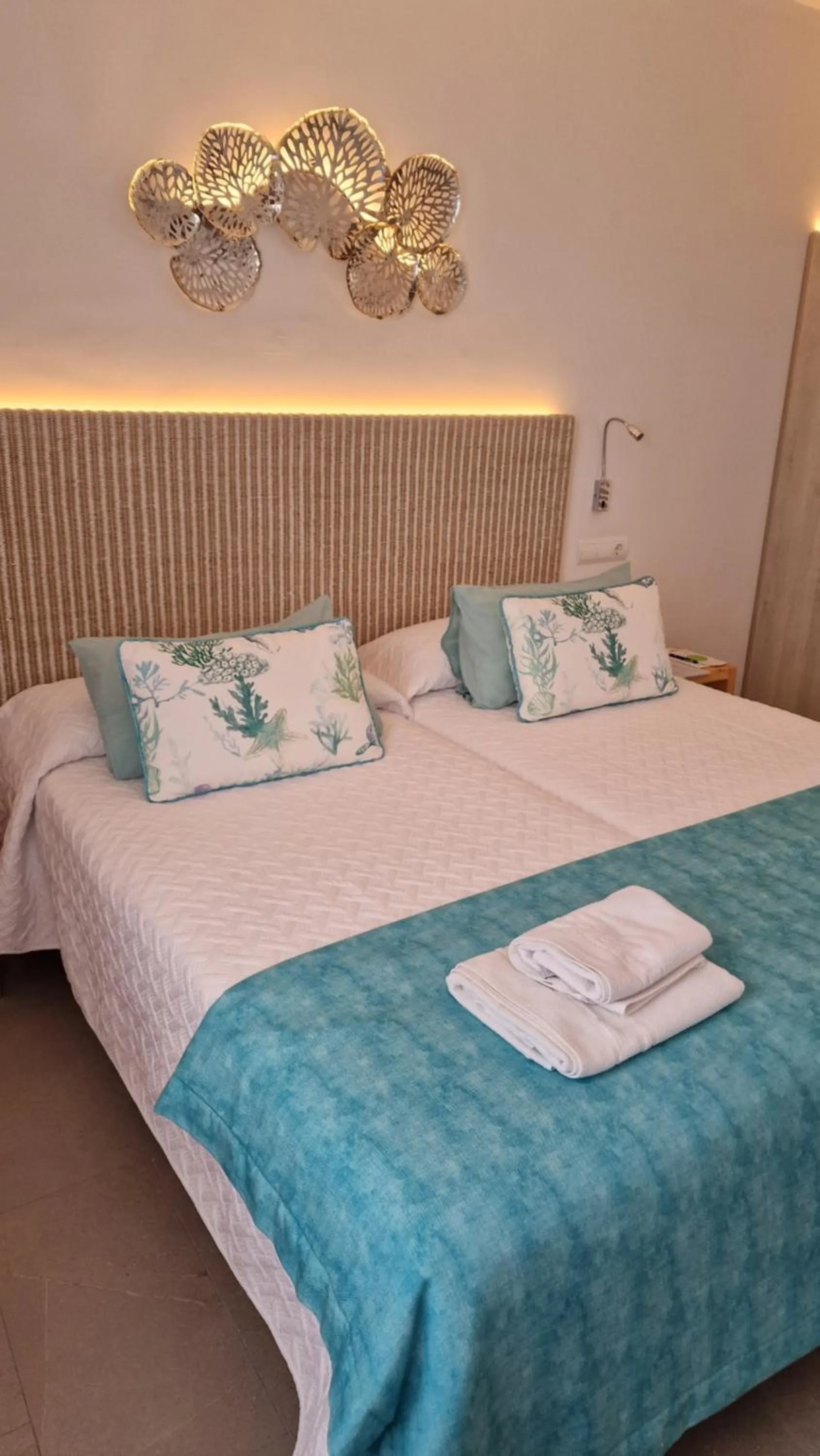 Photo of the whole room, Bed in Apartamentos Costamar II