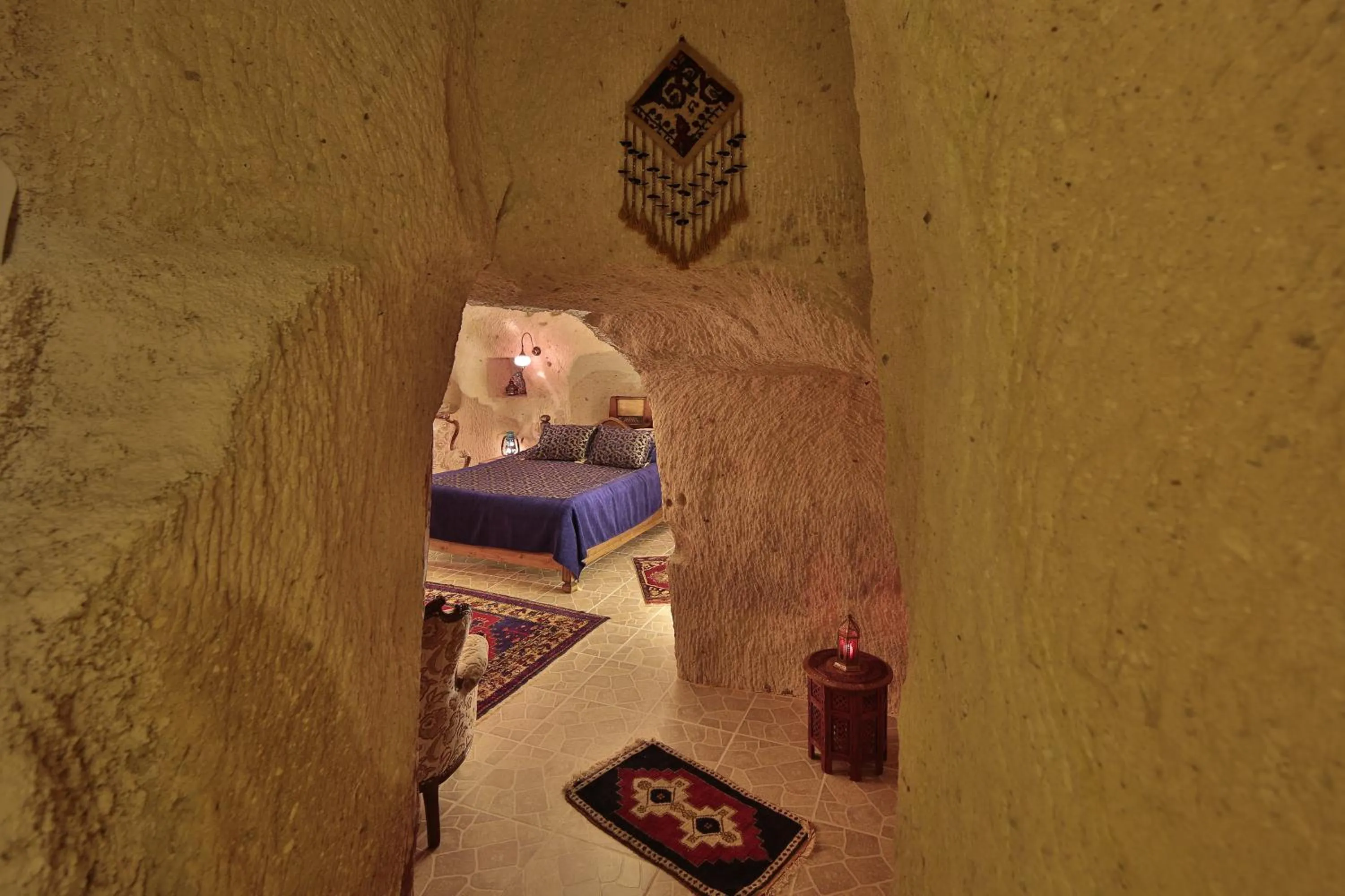 Photo of the whole room, Bed in Turkish Cave House