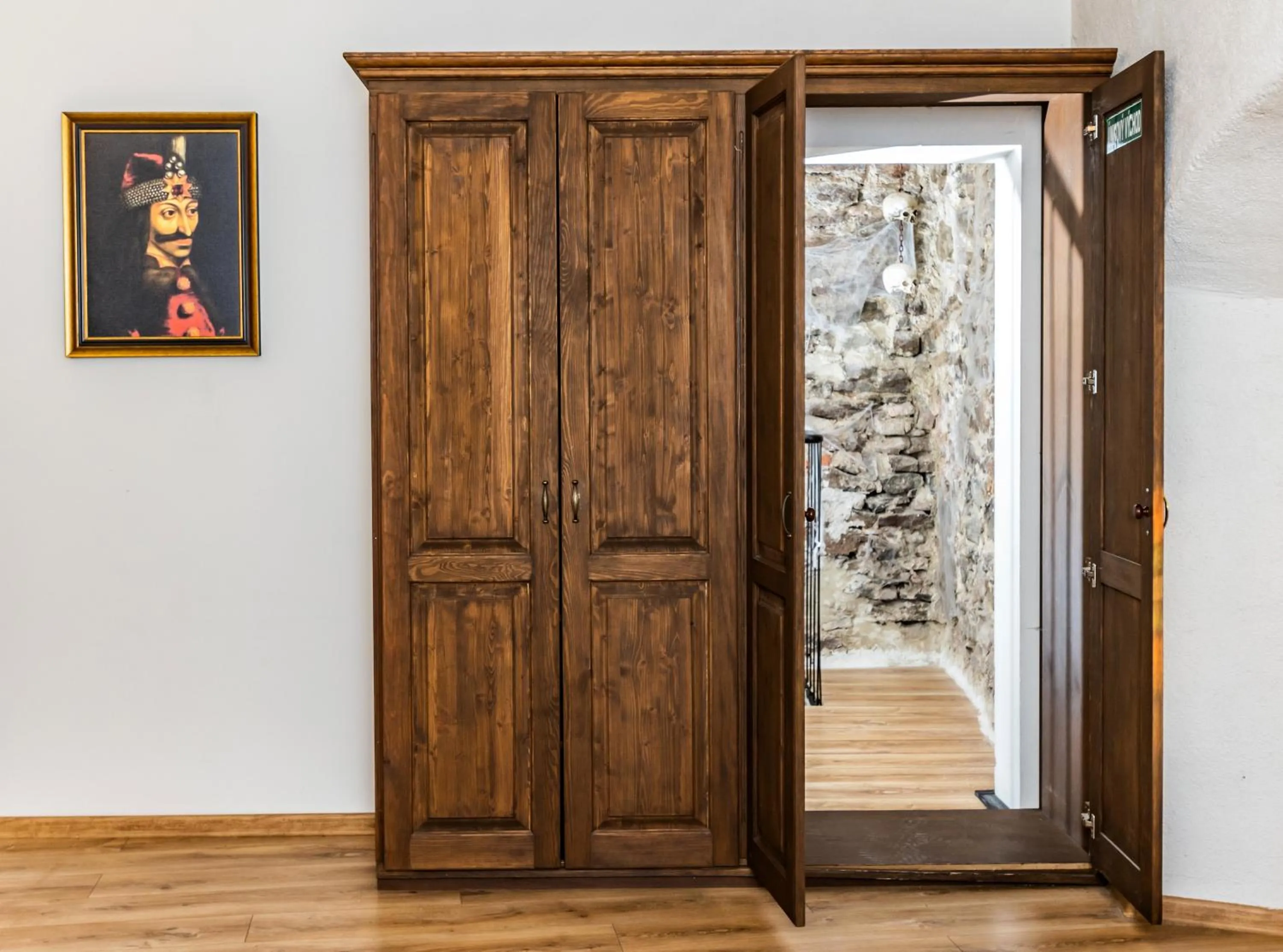 wardrobe in Hotel Grand Vígľaš