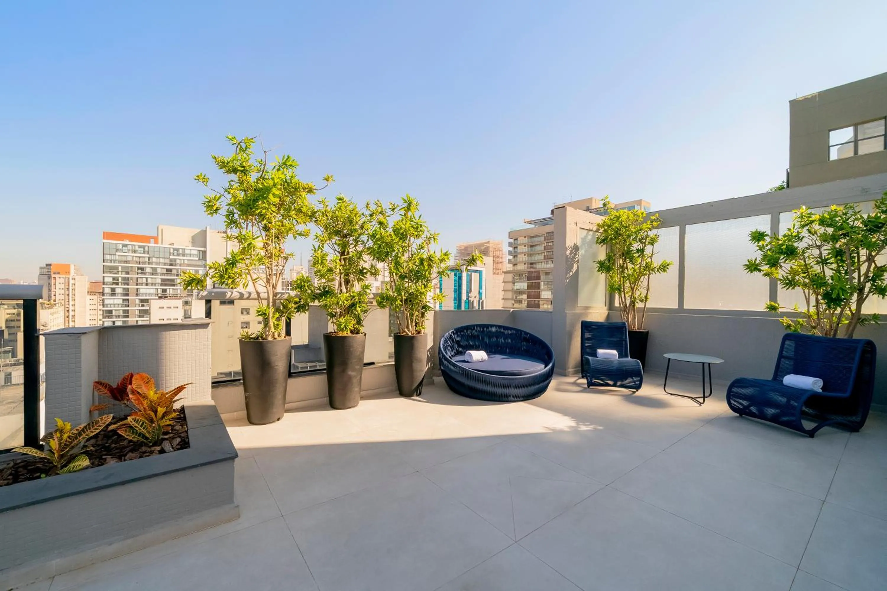 Swimming pool in Mercure Sao Paulo Pamplona