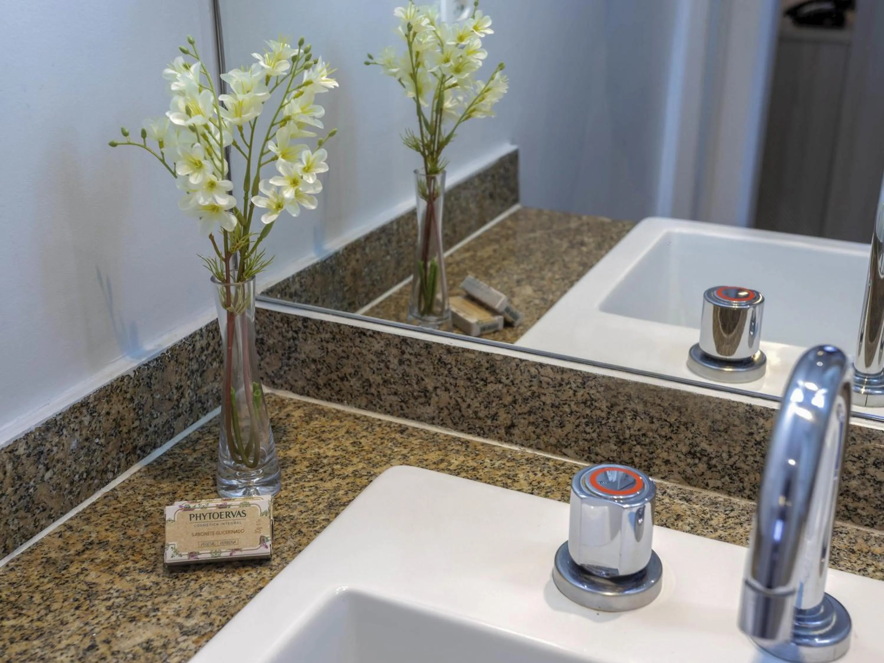 Bedroom in Mercure Sao Paulo Pamplona