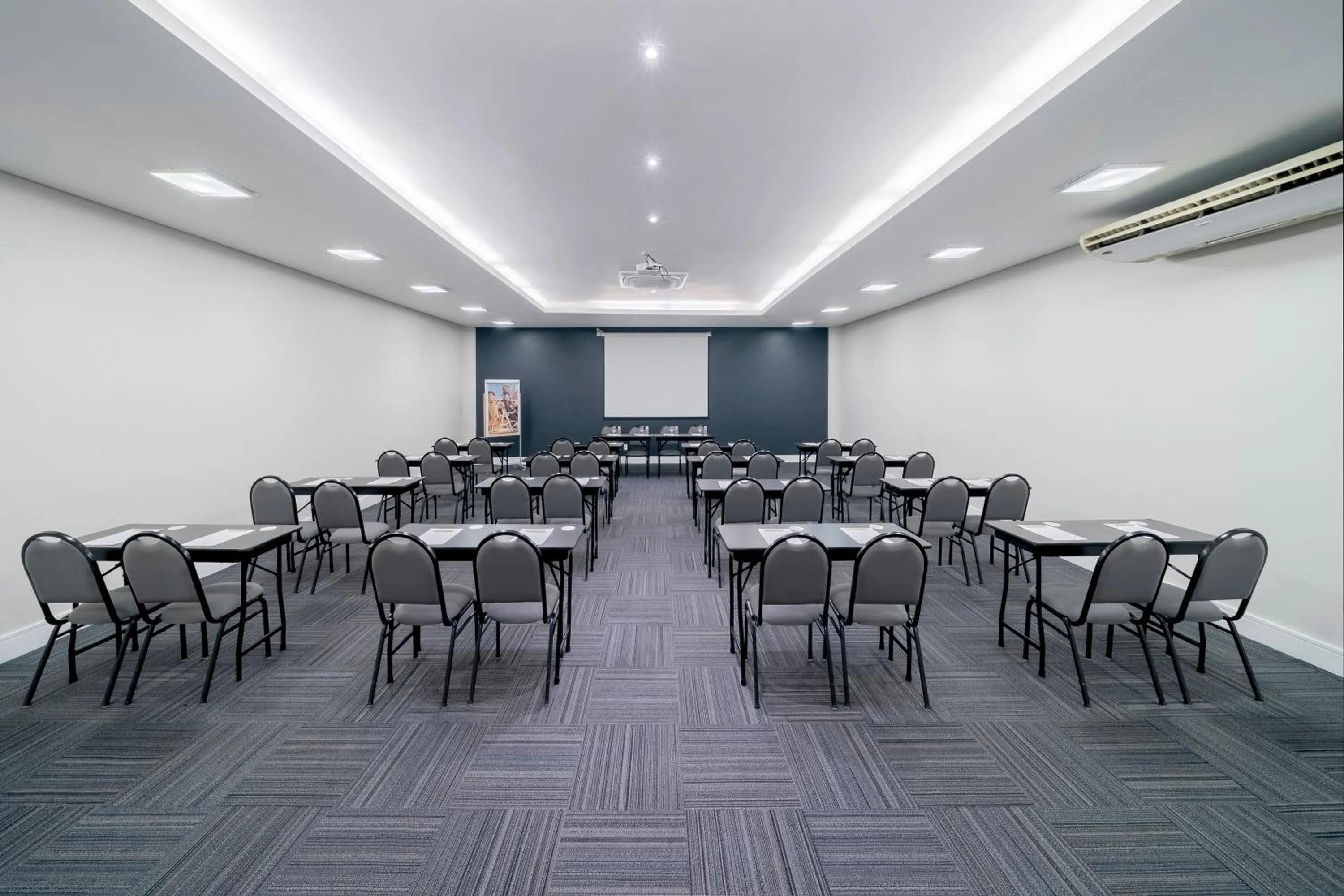 Meeting/conference room in Mercure Sao Paulo Pamplona
