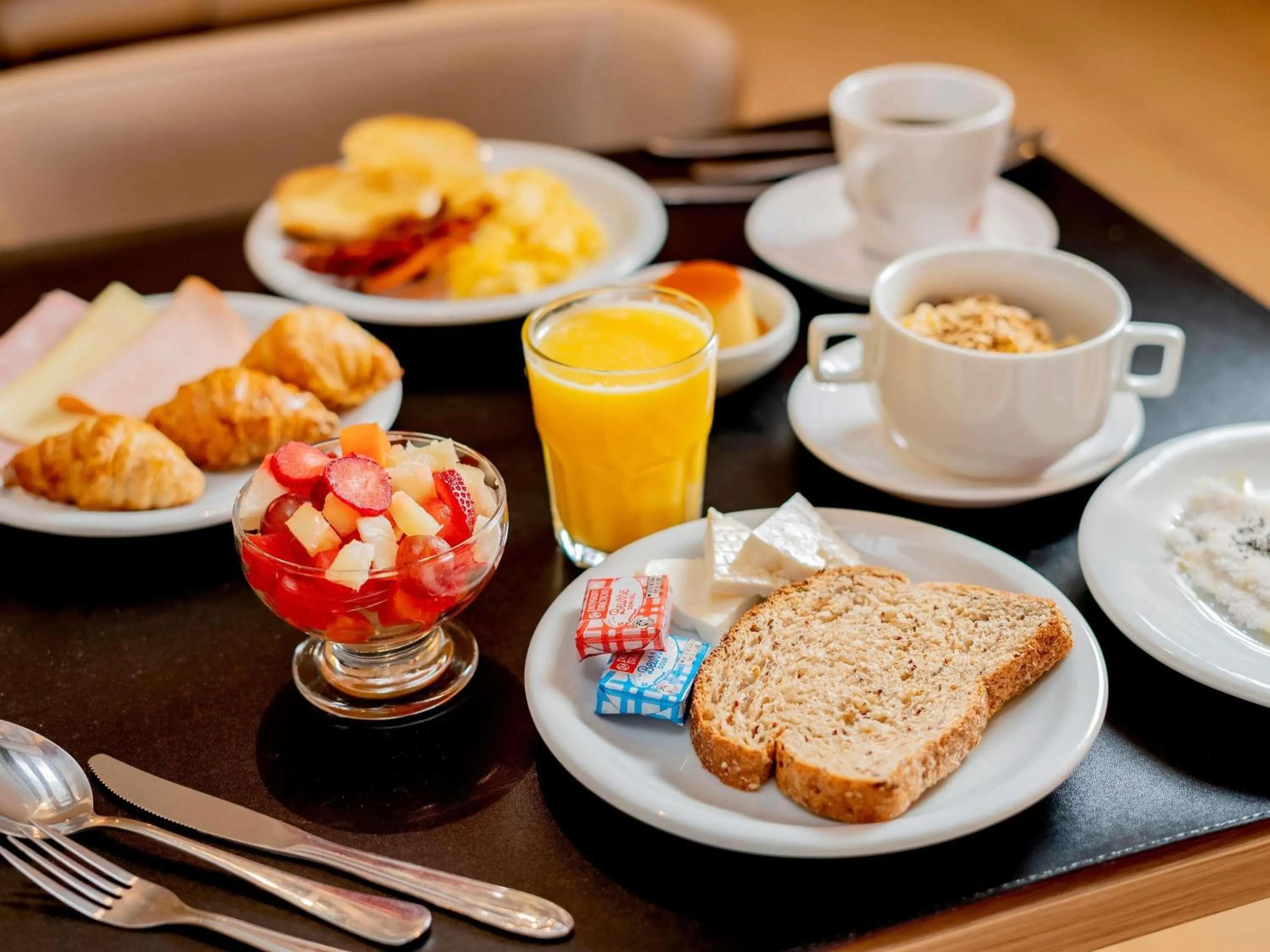 Restaurant/places to eat in Mercure Sao Paulo Pamplona