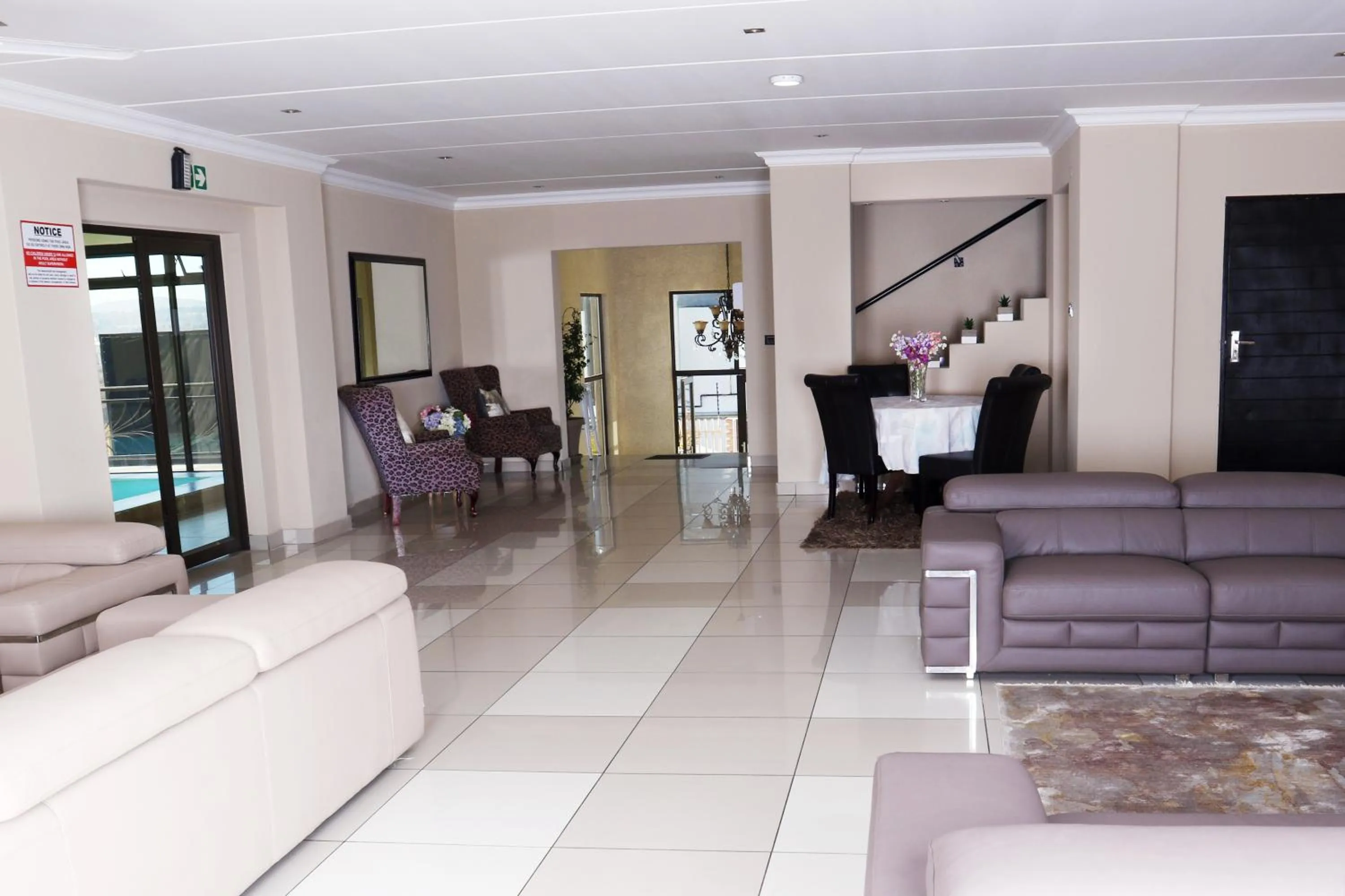 Eagle Nest Luxury Accommodation