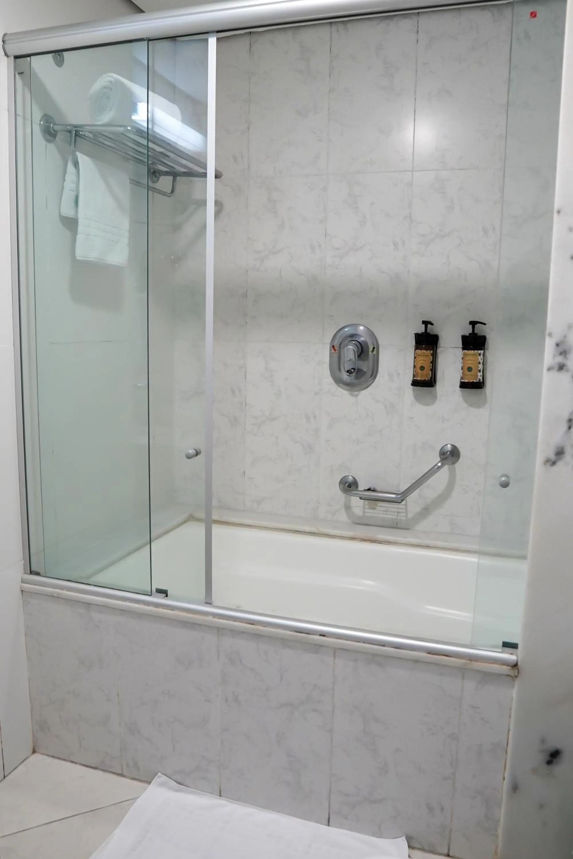 Bathroom in Hotel Nacional Inn Jaragua Sao Paulo