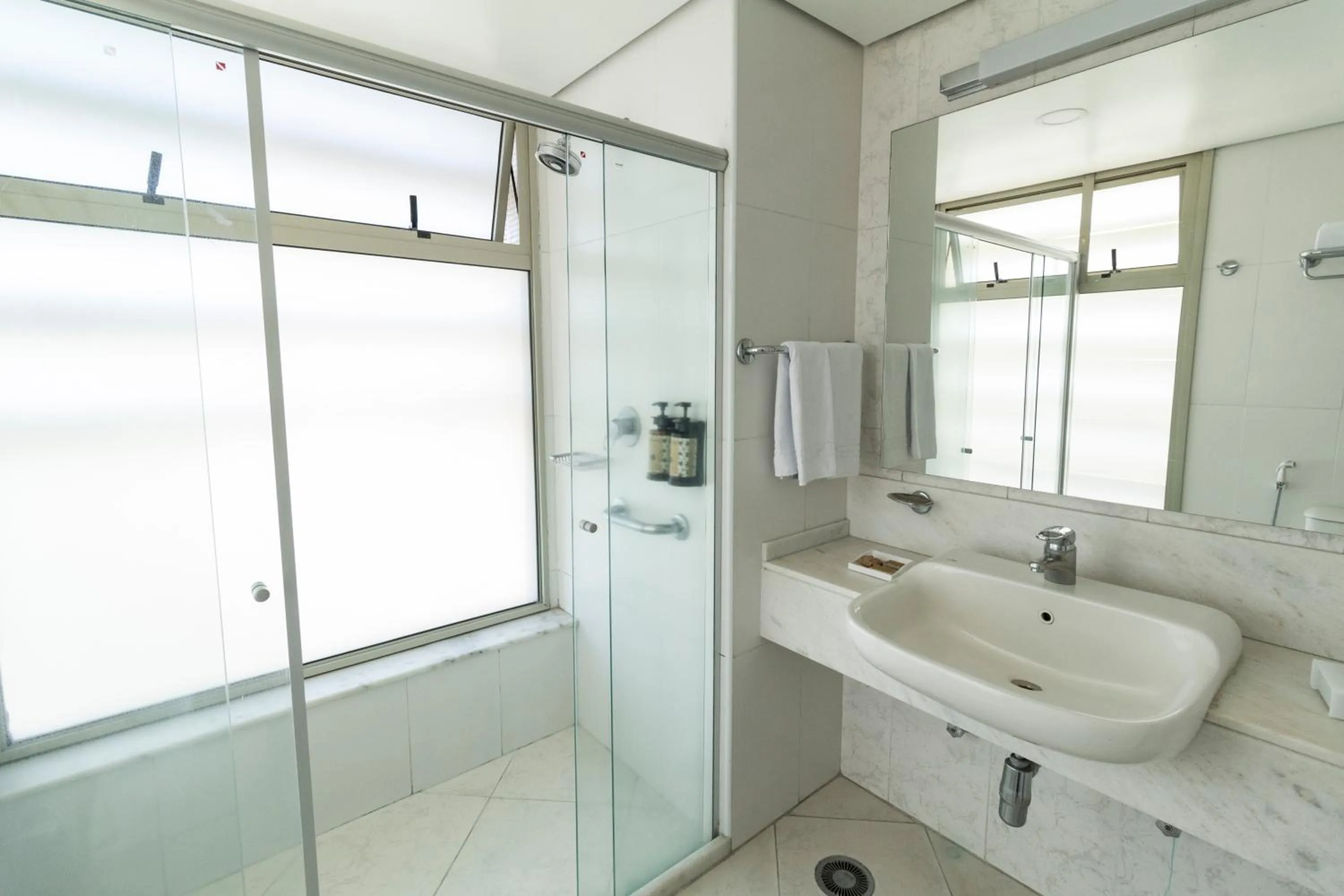 Bathroom in Hotel Nacional Inn Jaragua Sao Paulo