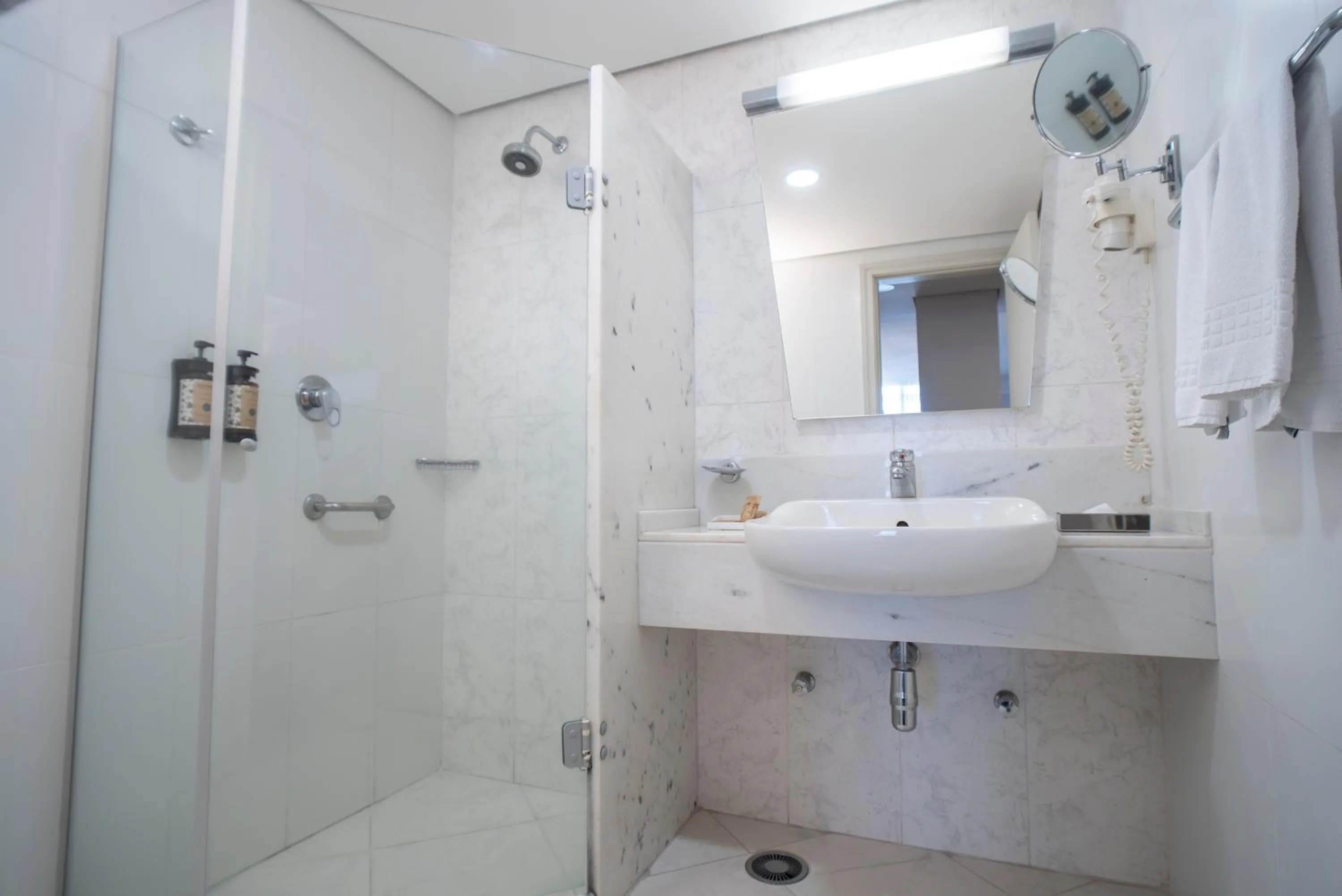 Bathroom in Hotel Nacional Inn Jaragua Sao Paulo