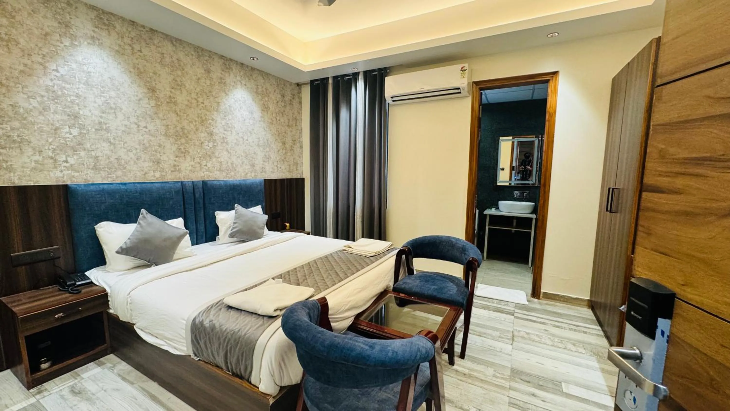 Bed in Raksha Suites & Banquet Greater Noida