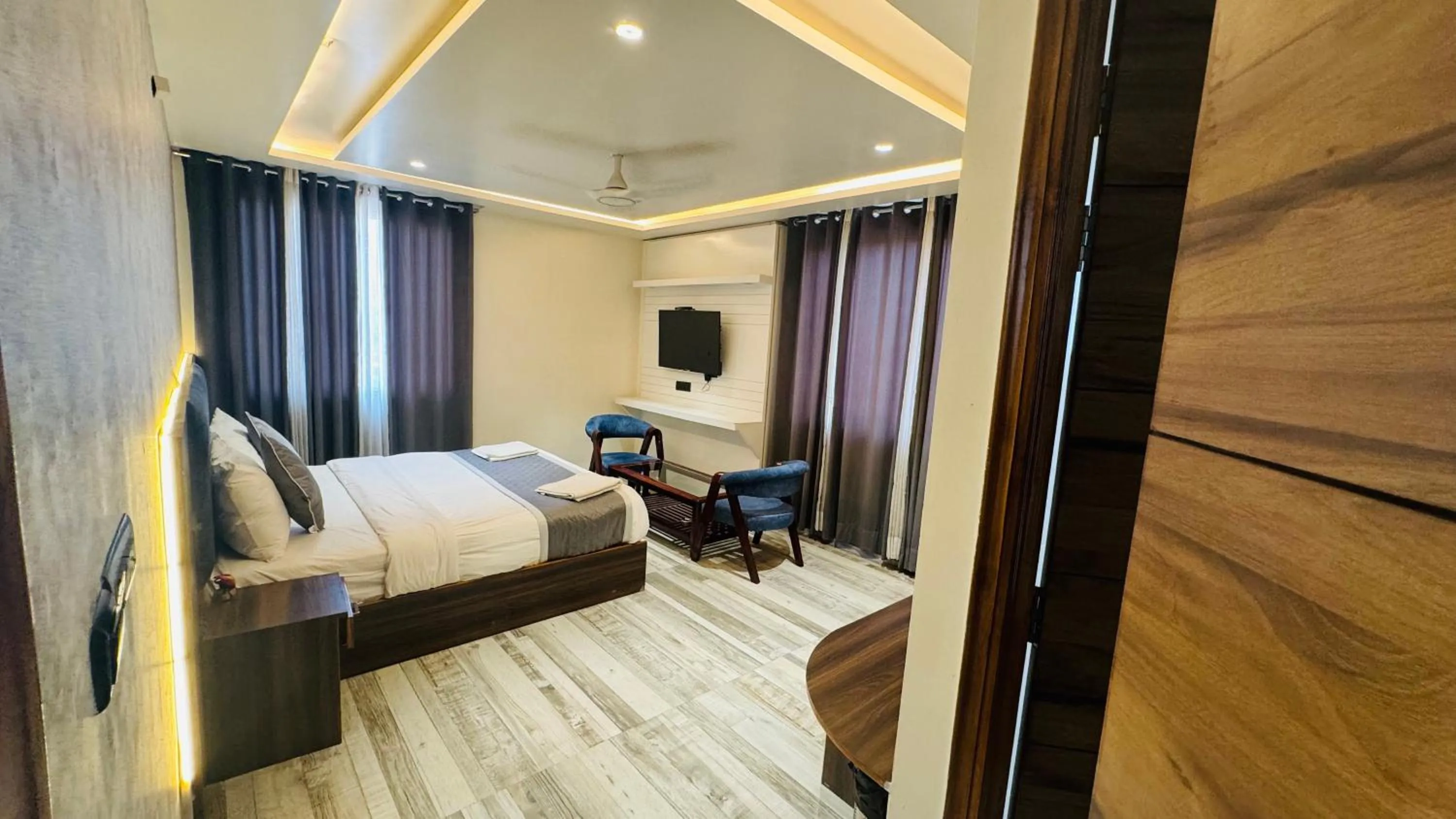 Bed in Raksha Suites & Banquet Greater Noida