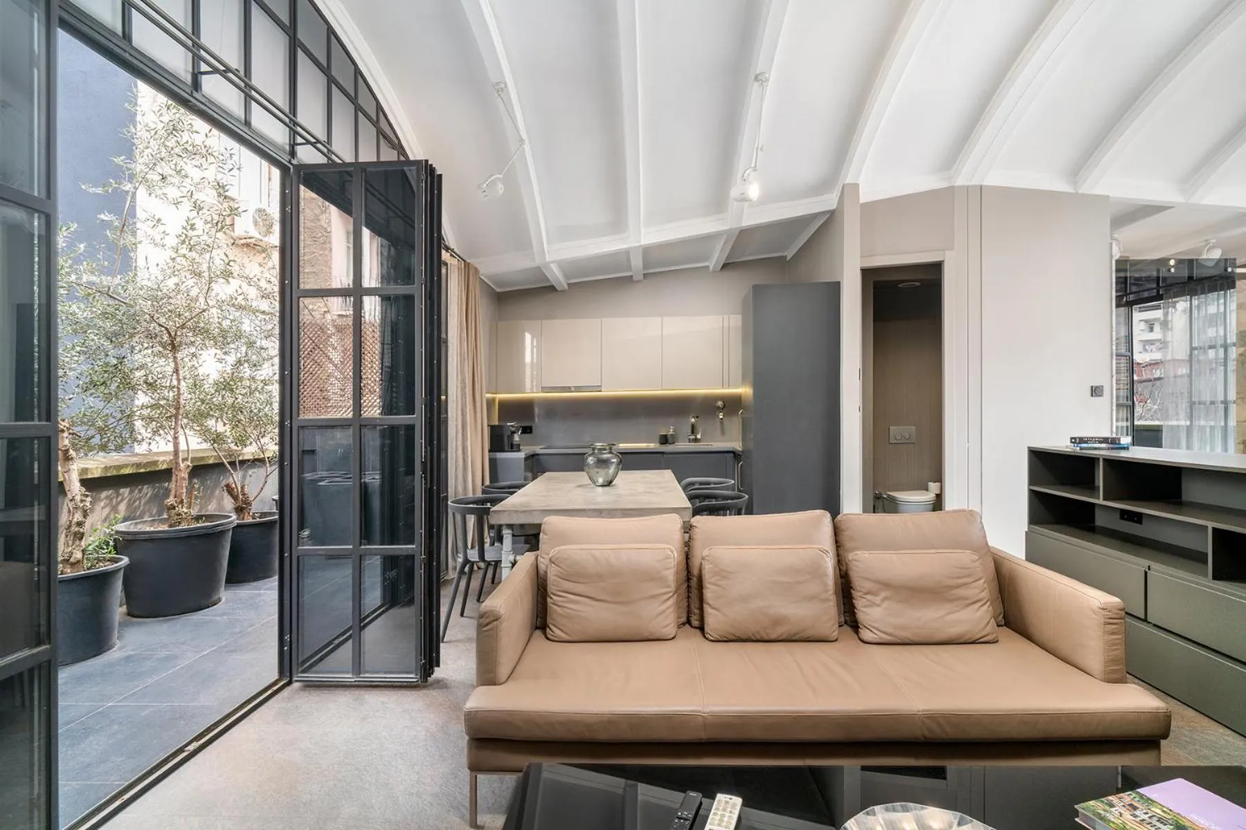 Balcony/Terrace in RA Apartments