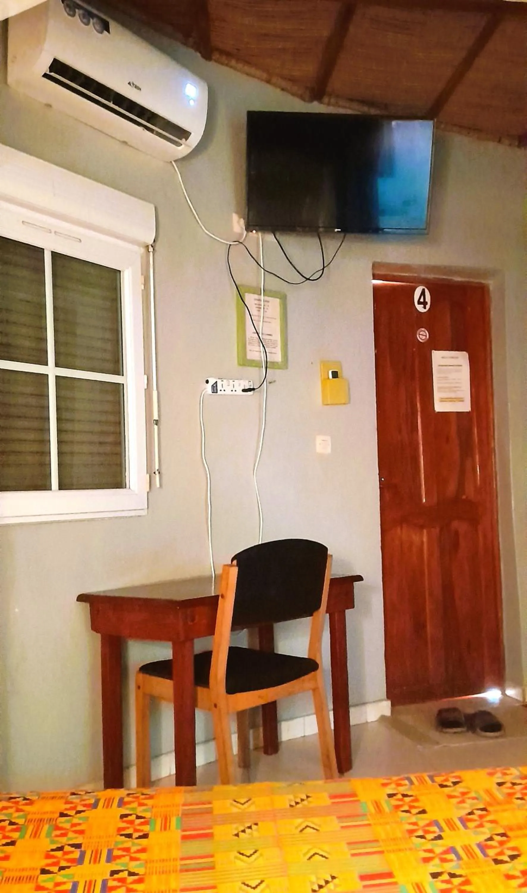 TV and multimedia in Le Chamama