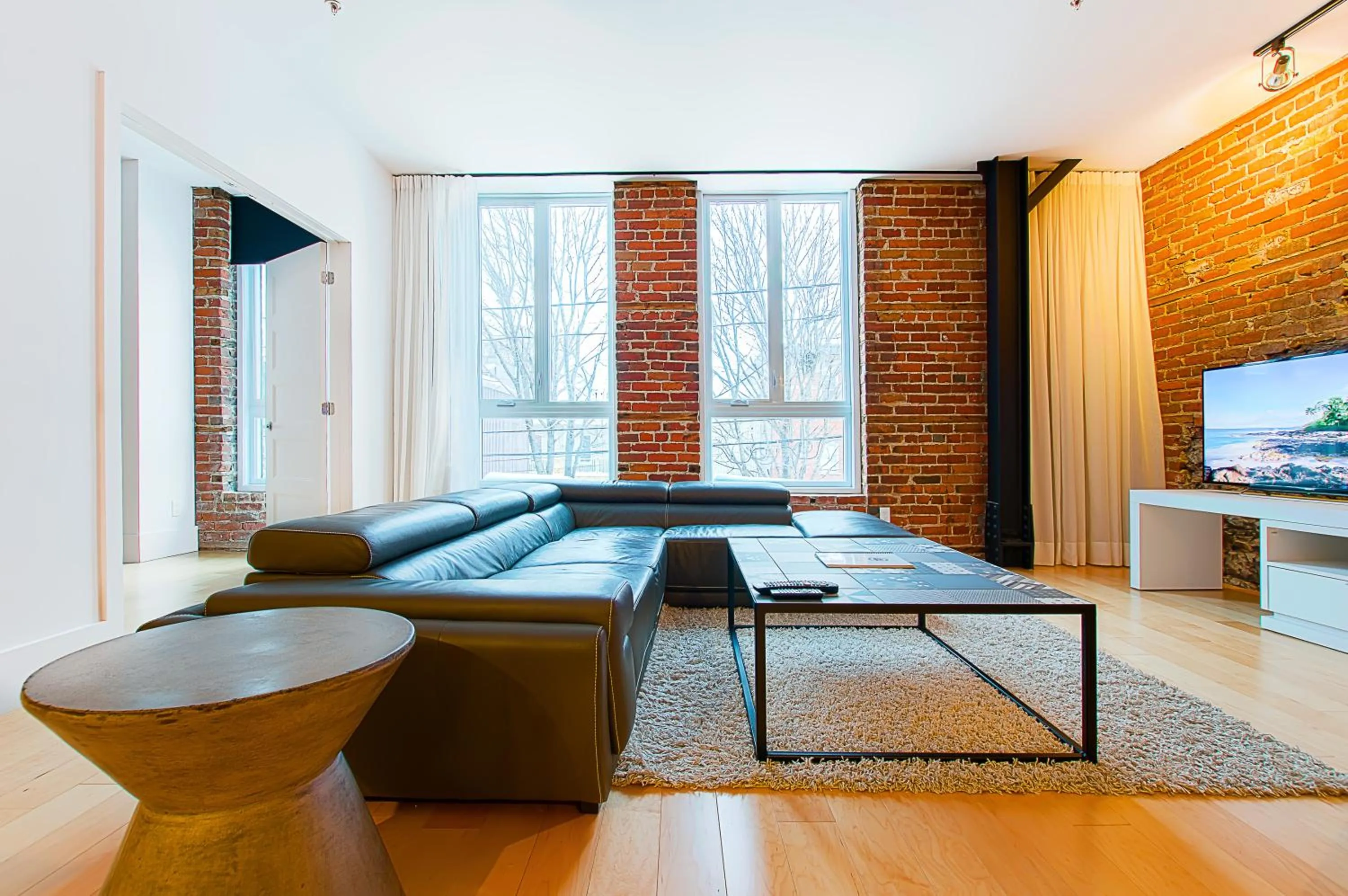 Quiet street view in Les Lofts St-Joseph - Par Les Lofts Vieux-Québec