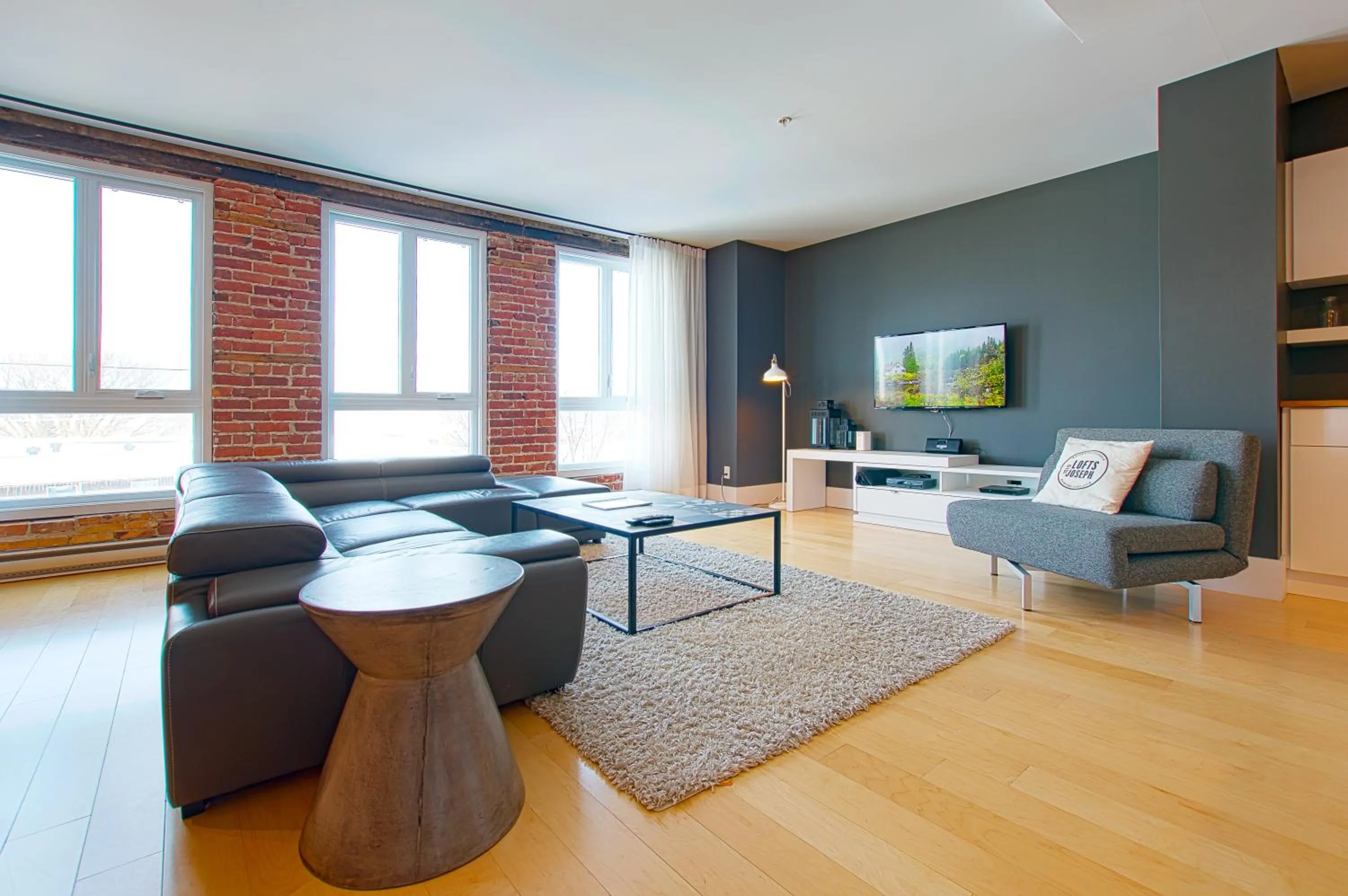 TV and multimedia in Les Lofts St-Joseph - Par Les Lofts Vieux-Québec