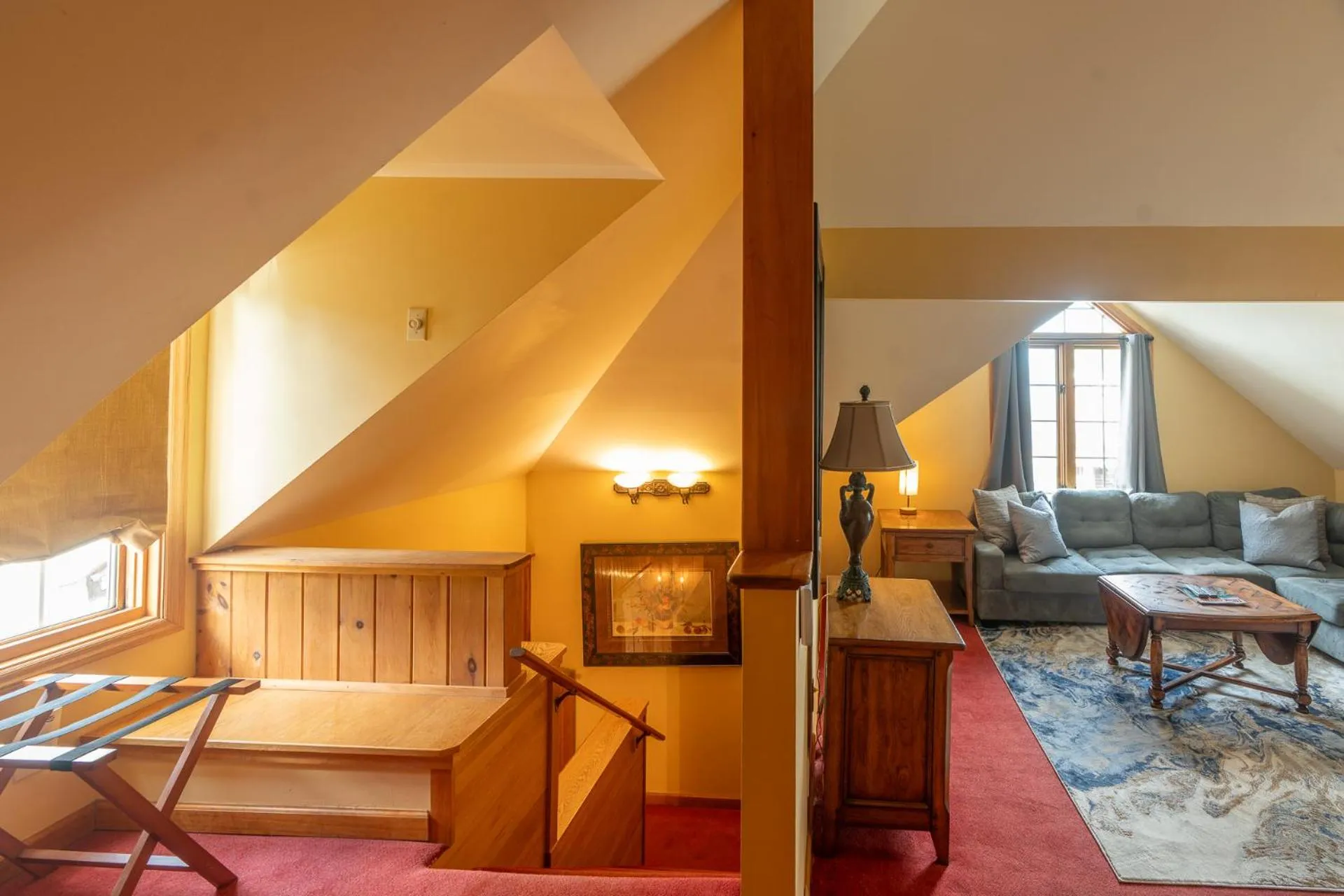 Living room in The Ridgeway Inn