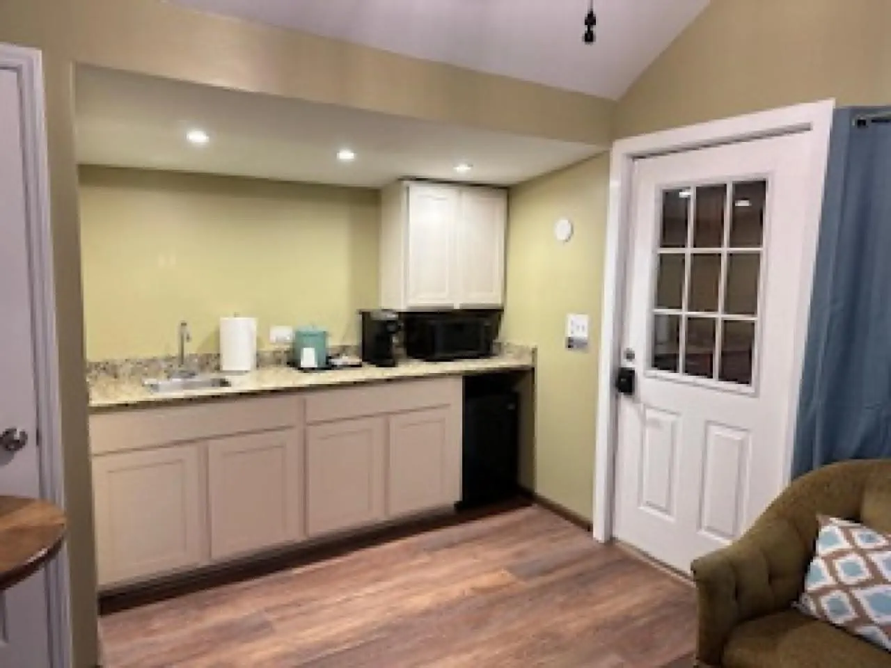 Kitchen or kitchenette in The Ridgeway Inn