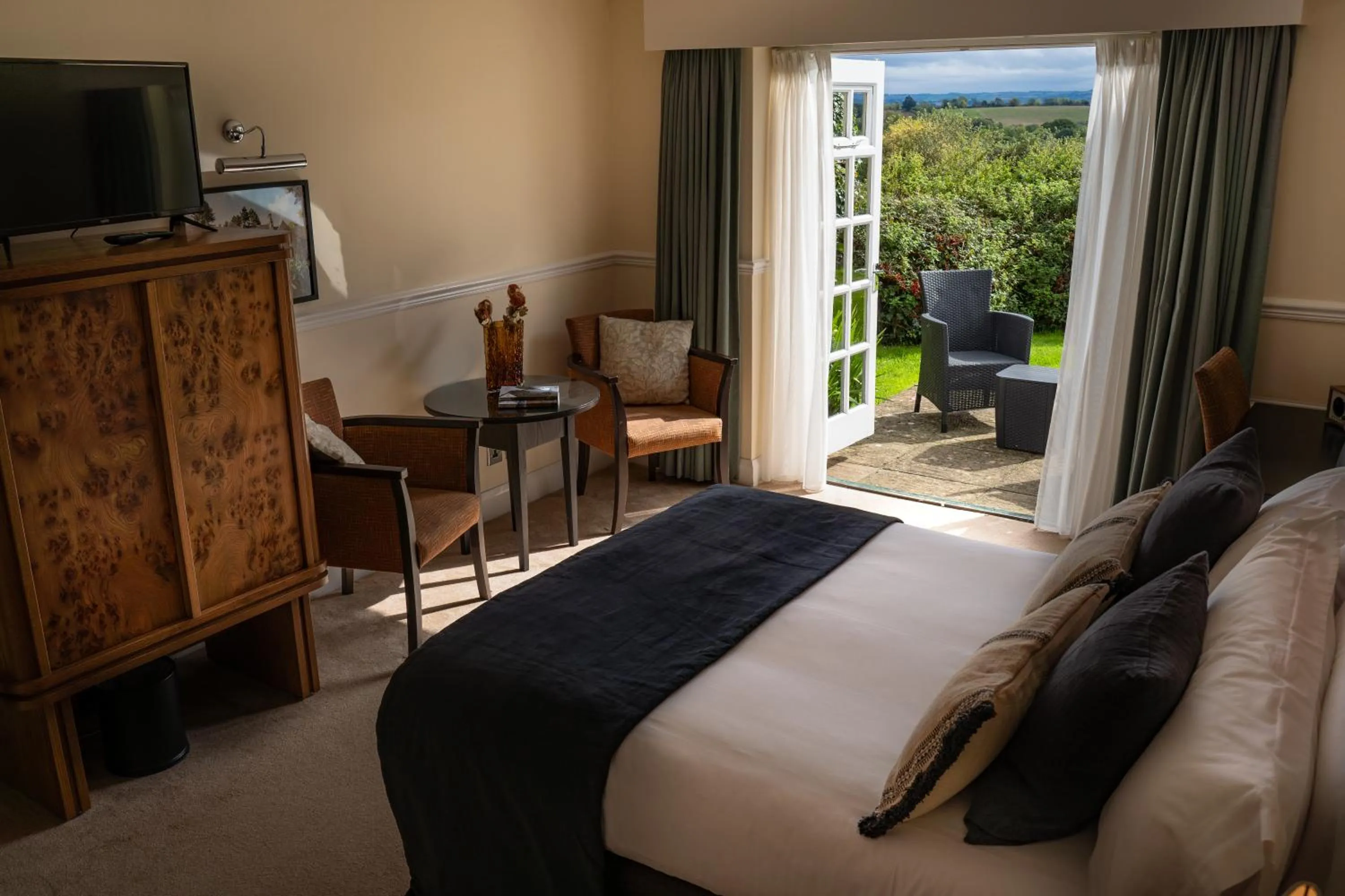 Garden Terrace Room in Charingworth Manor