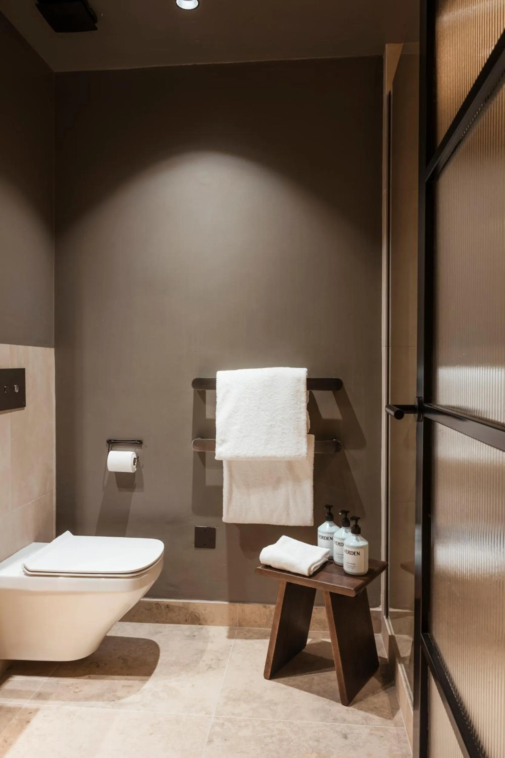 Bathroom in Hyll Hotel