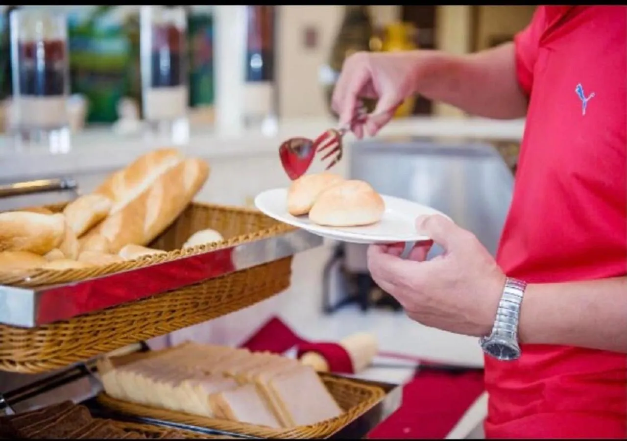 Restaurant/places to eat in Muong Thanh Grand Ha Tinh Hotel