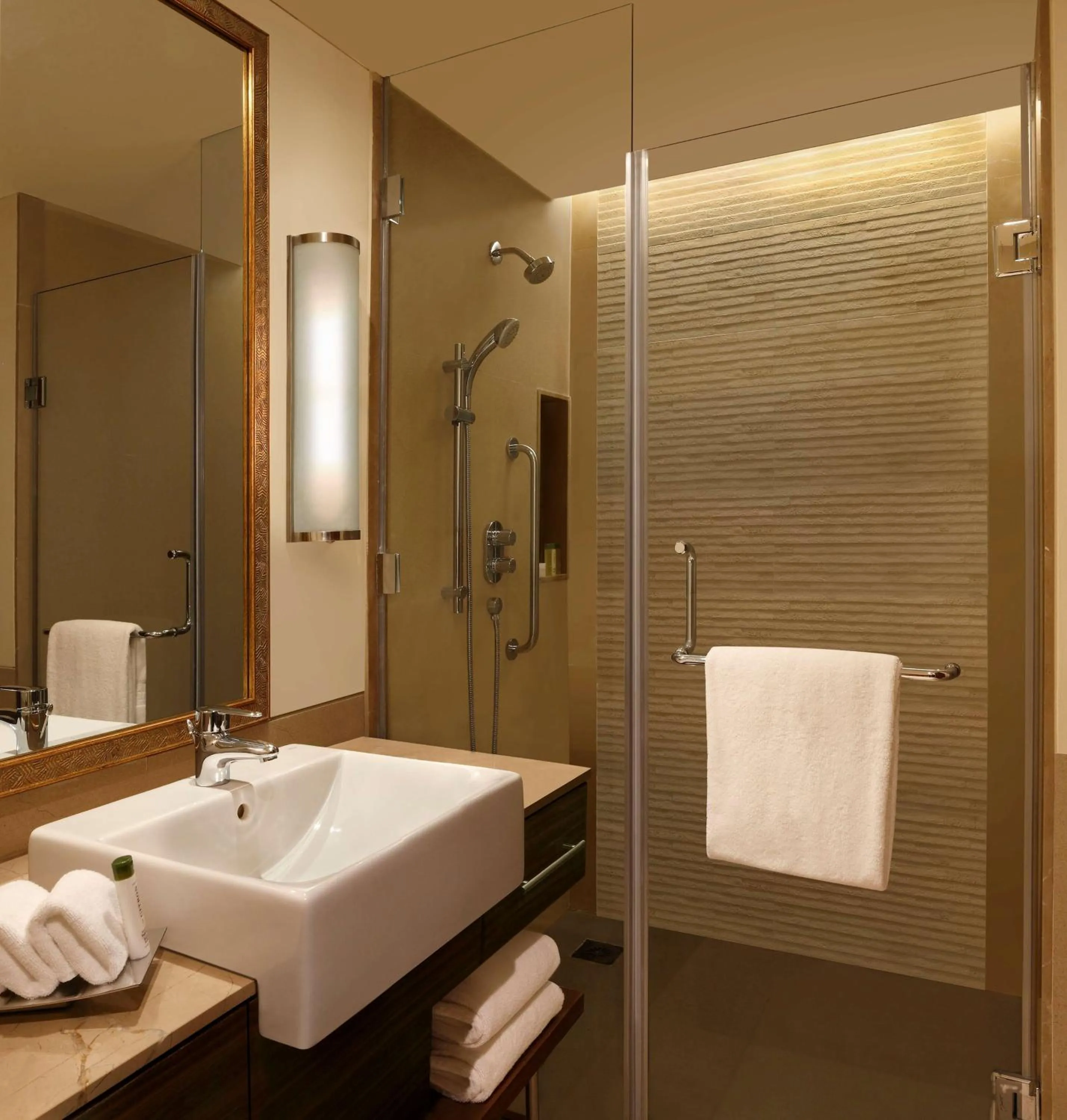 Bathroom in DoubleTree by Hilton Agra