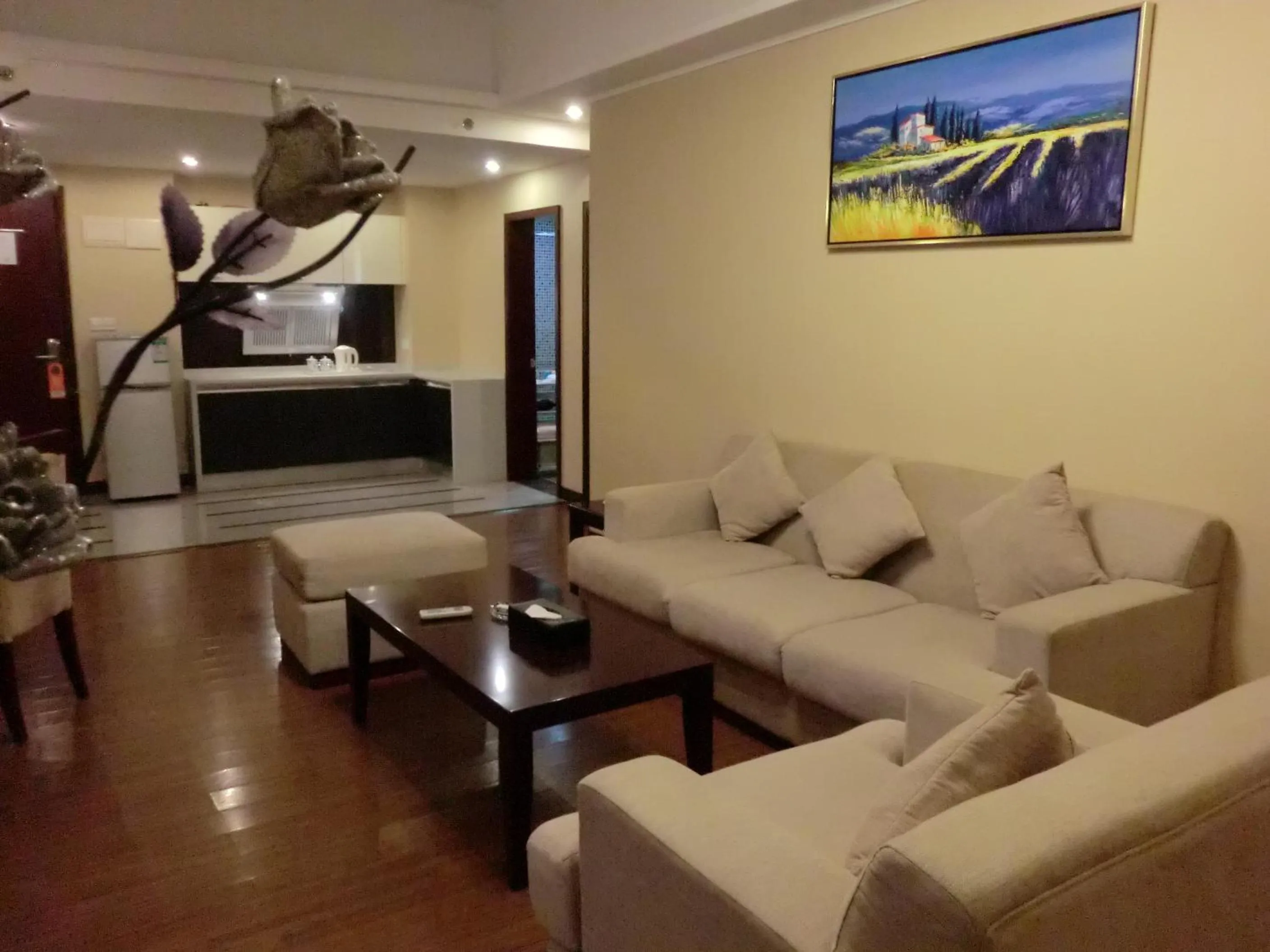 Living room, Seating Area in 悦丰酒店广州银丰国际公寓北站店