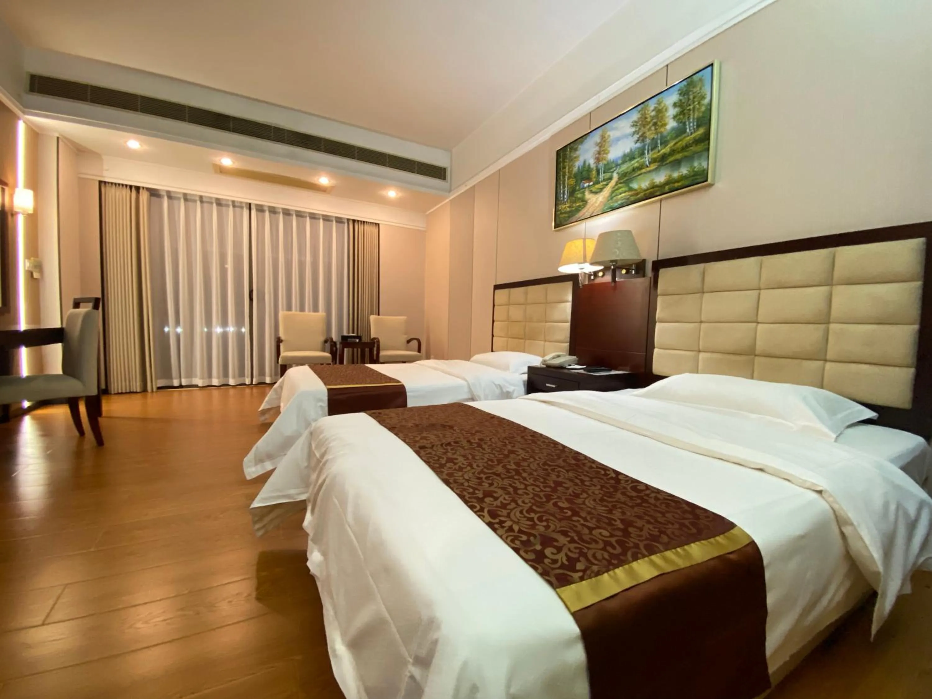 bunk bed, Bed in 悦丰酒店广州银丰国际公寓北站店