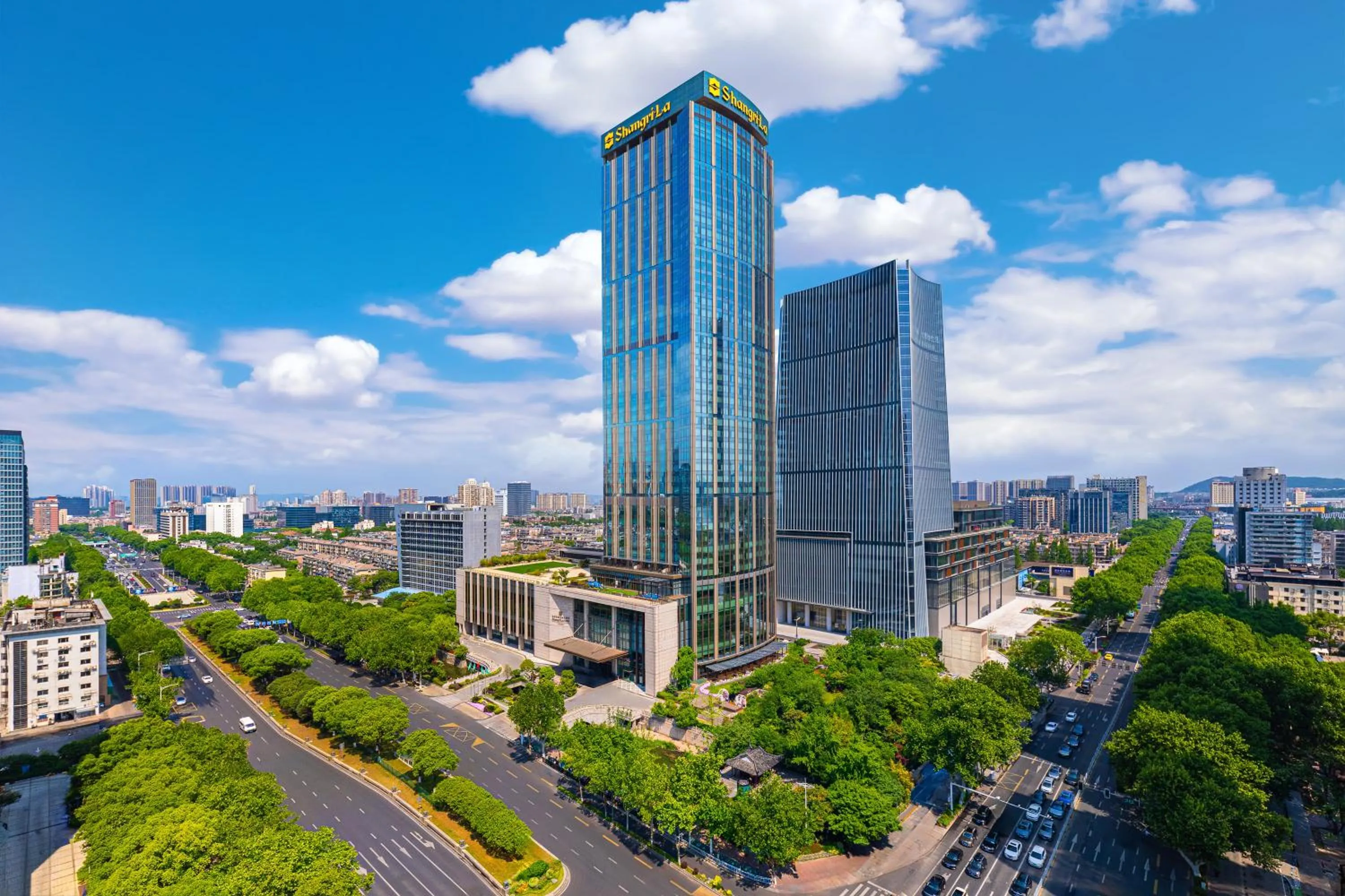 Property building in Shangri-La Nanjing