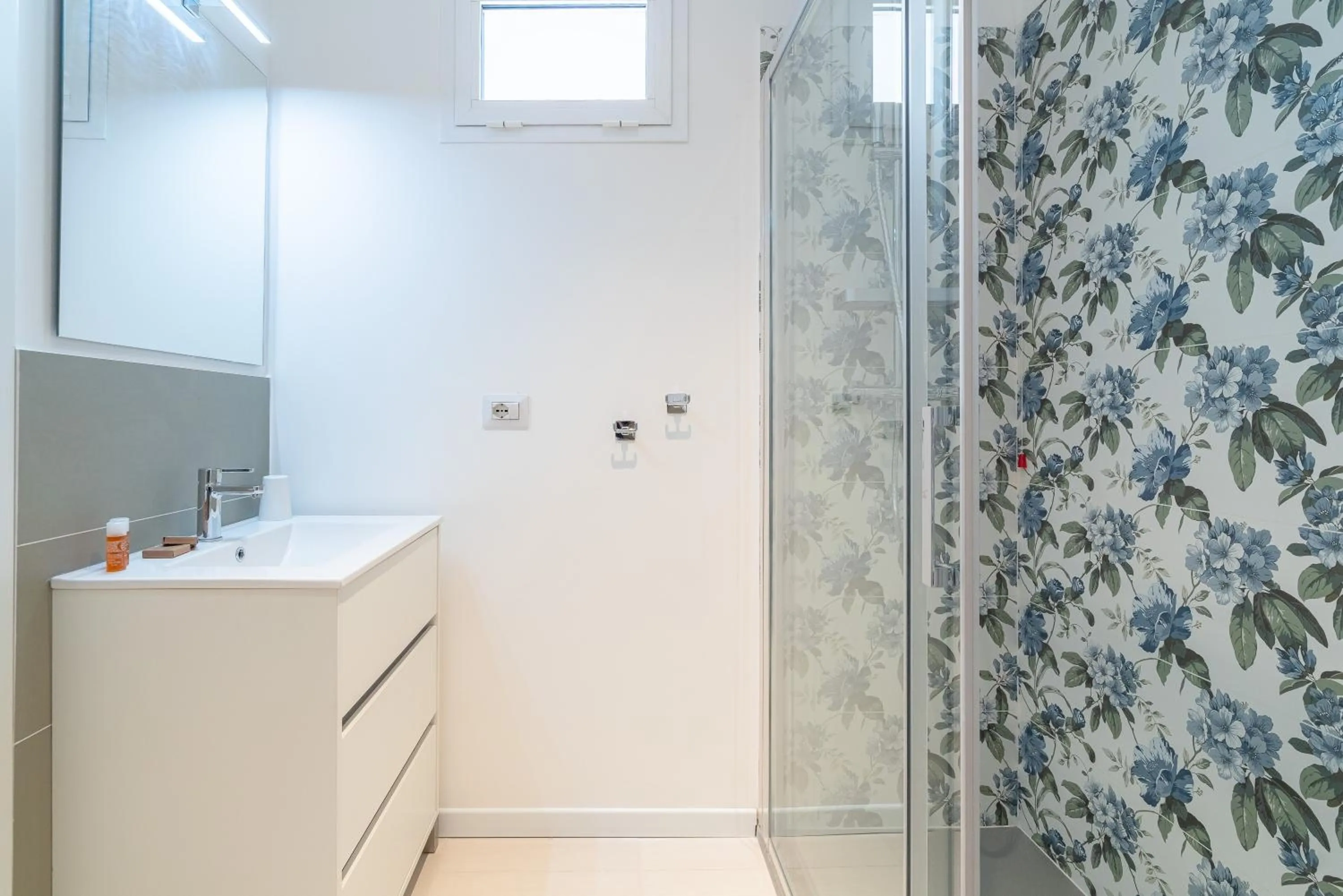 Shower in Dimore delle Zagare Molo