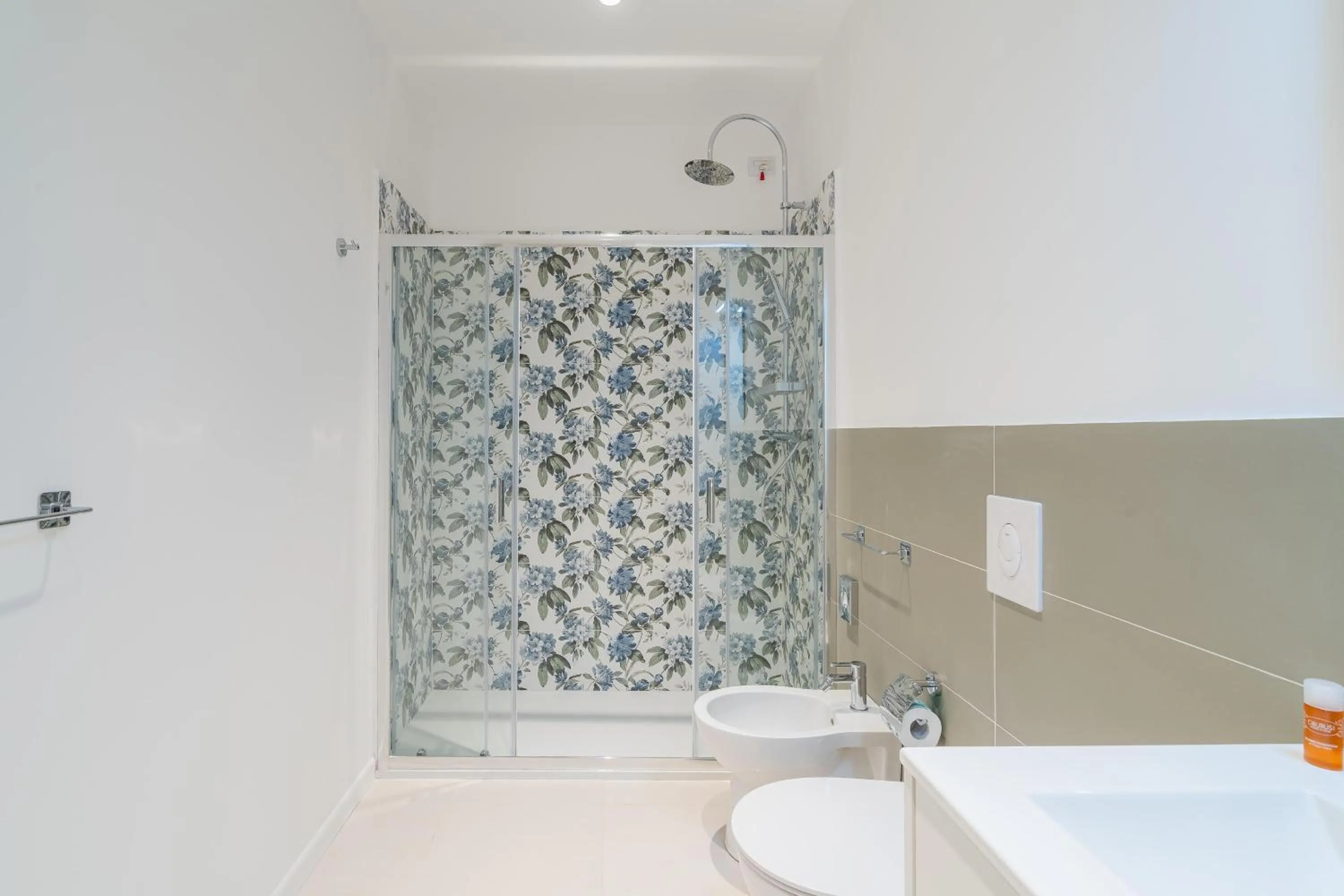 Shower in Dimore delle Zagare Molo