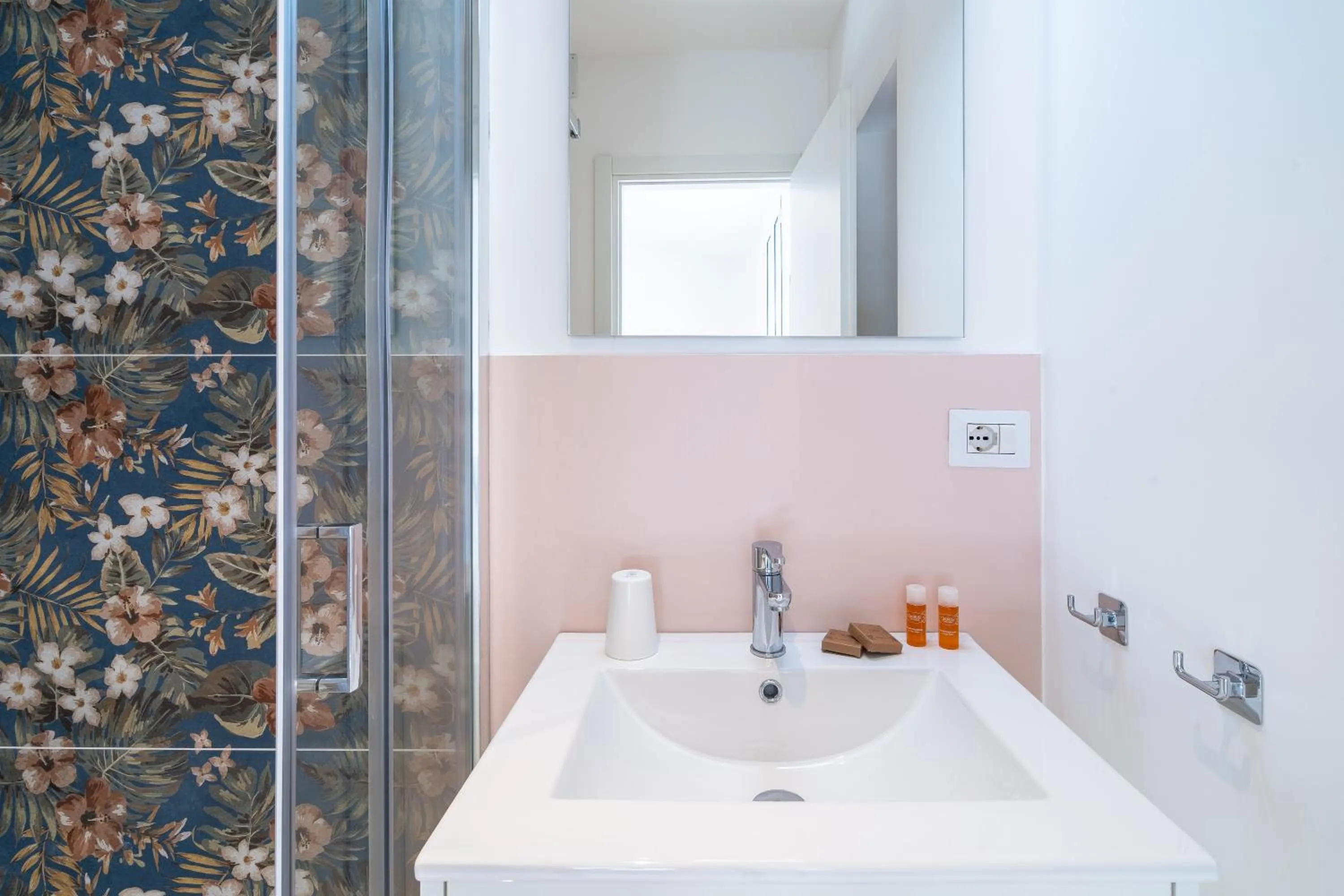 Shower in Dimore delle Zagare Molo