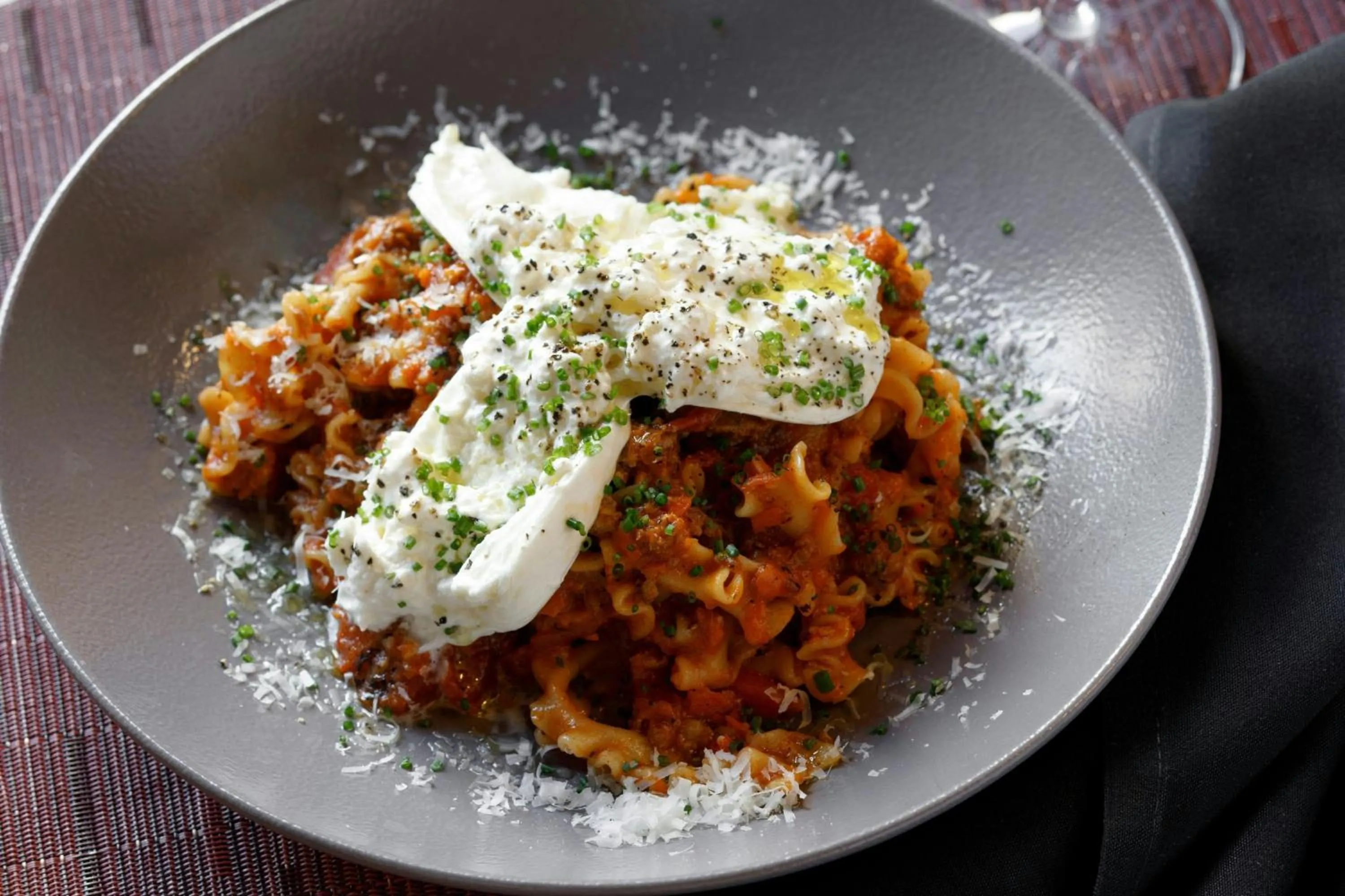 Restaurant/places to eat in Ambassador Hotel Wichita, Autograph Collection