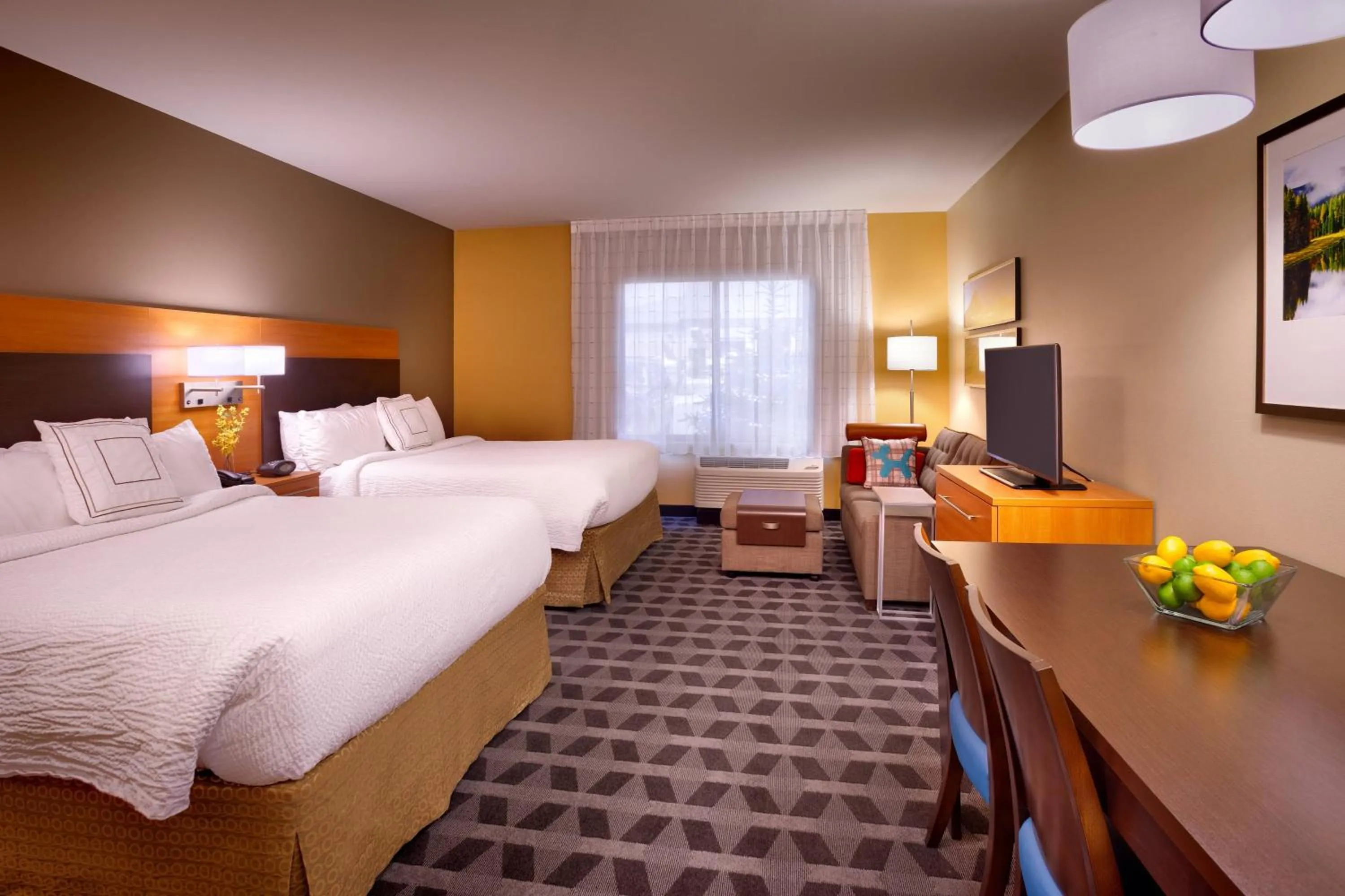 Photo of the whole room, Bed in TownePlace Suites by Marriott Missoula