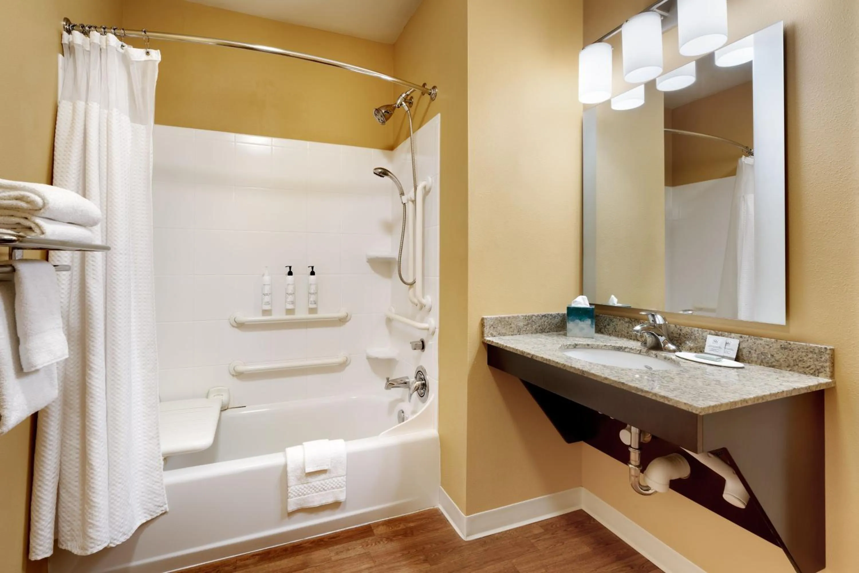 Bathroom in TownePlace Suites by Marriott Missoula